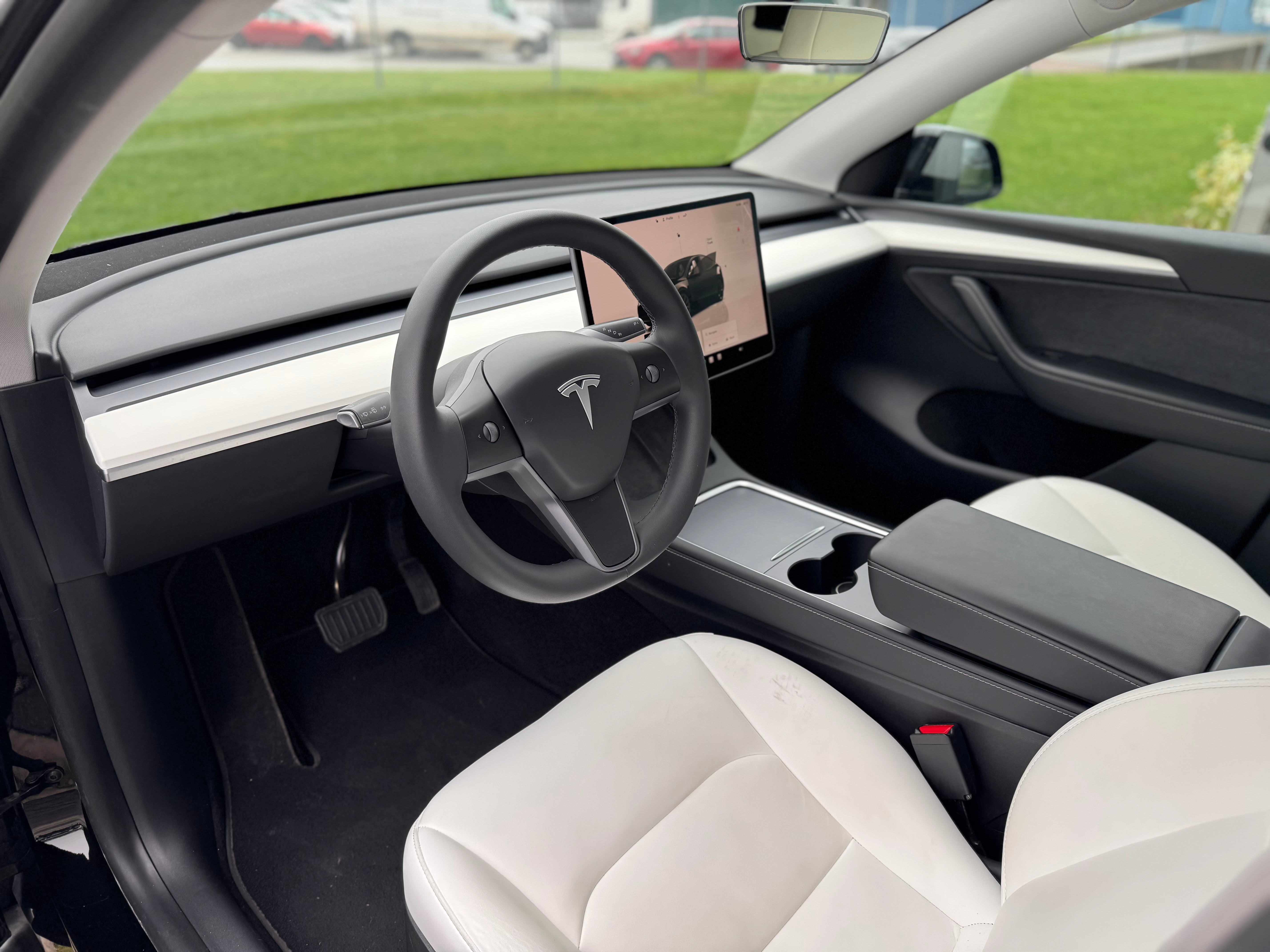 Tesla Model Y Long Range 2022