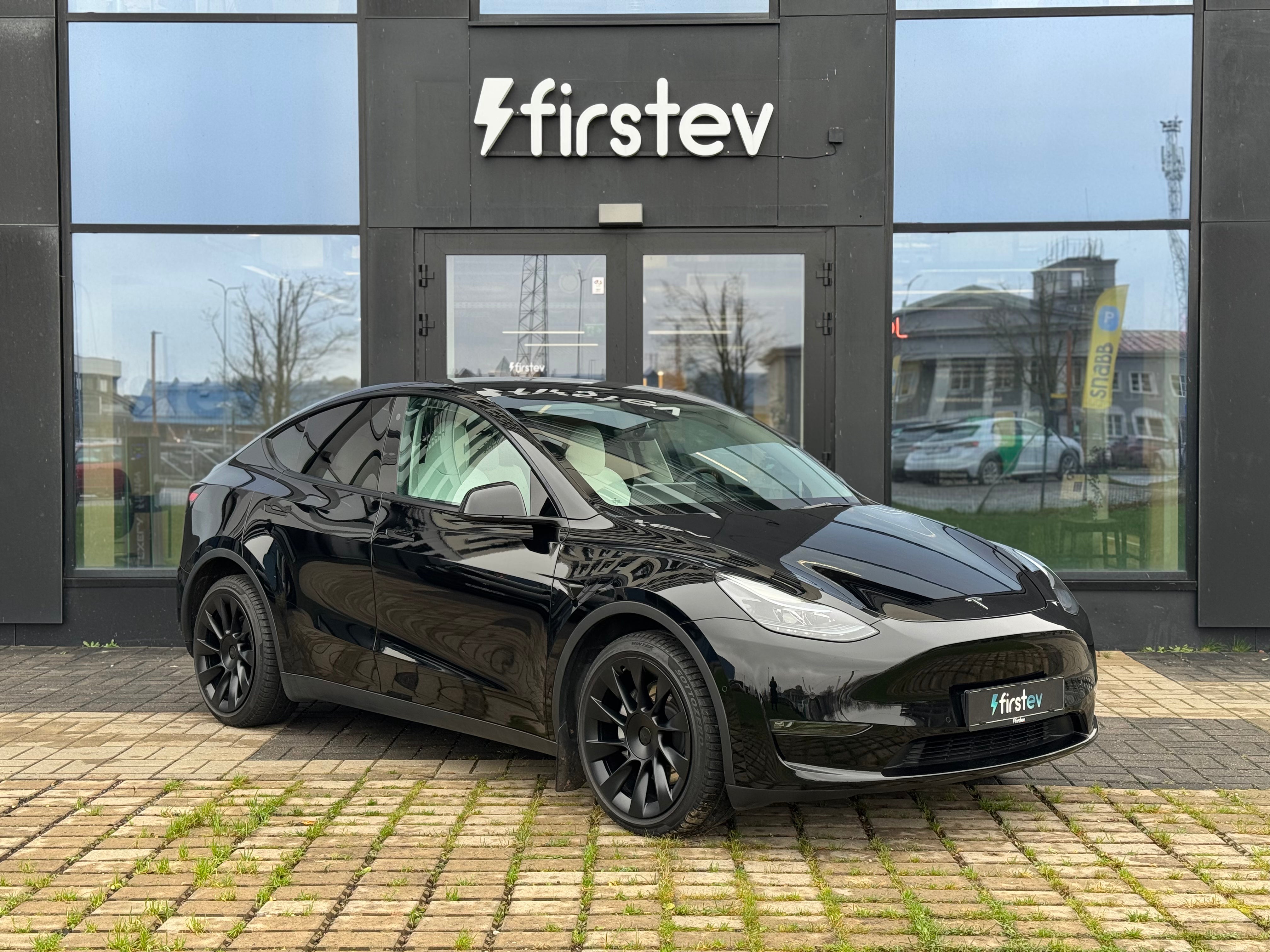 Tesla Model Y Long Range 2022