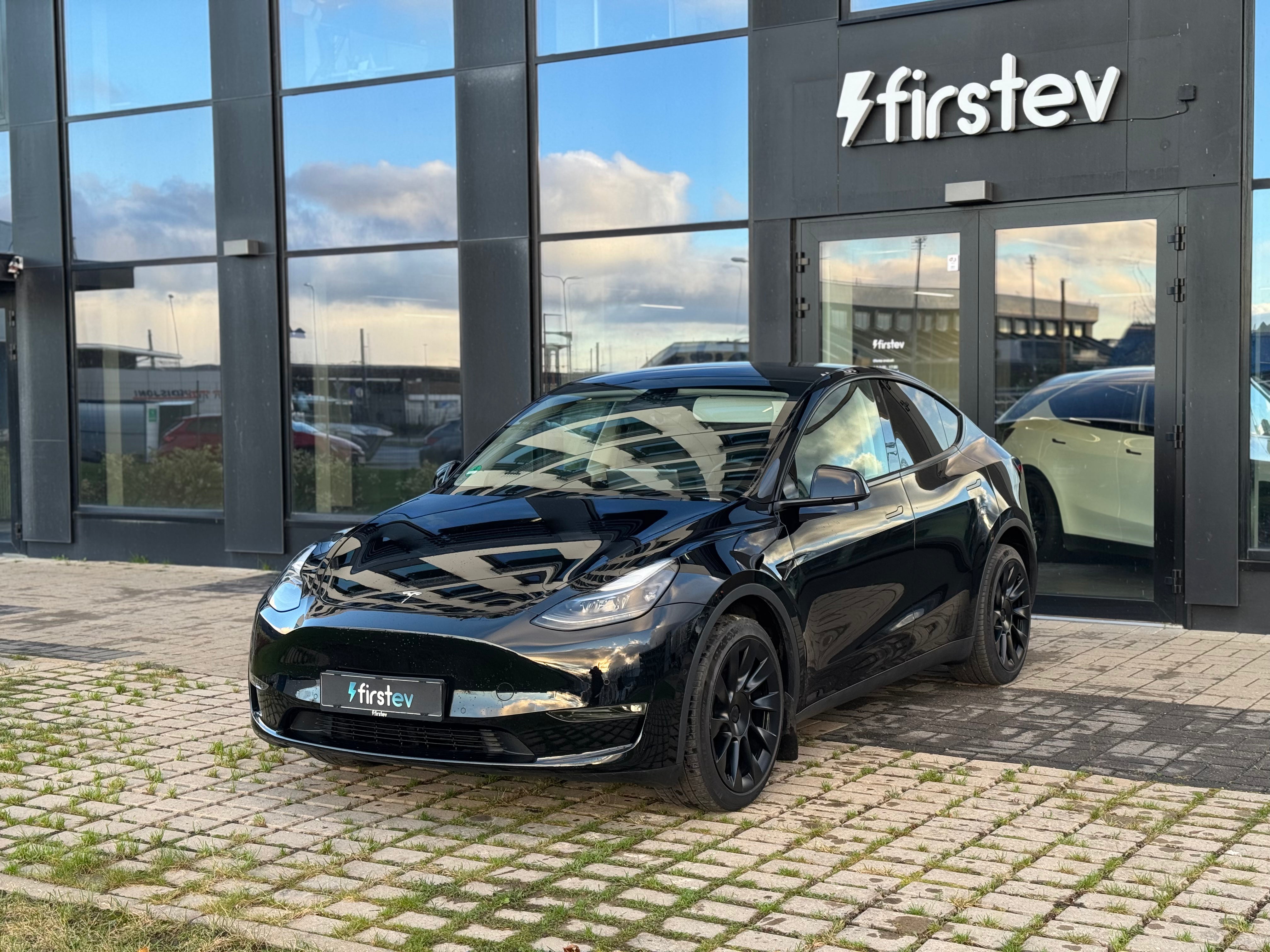 Tesla Model Y Long Range 2022