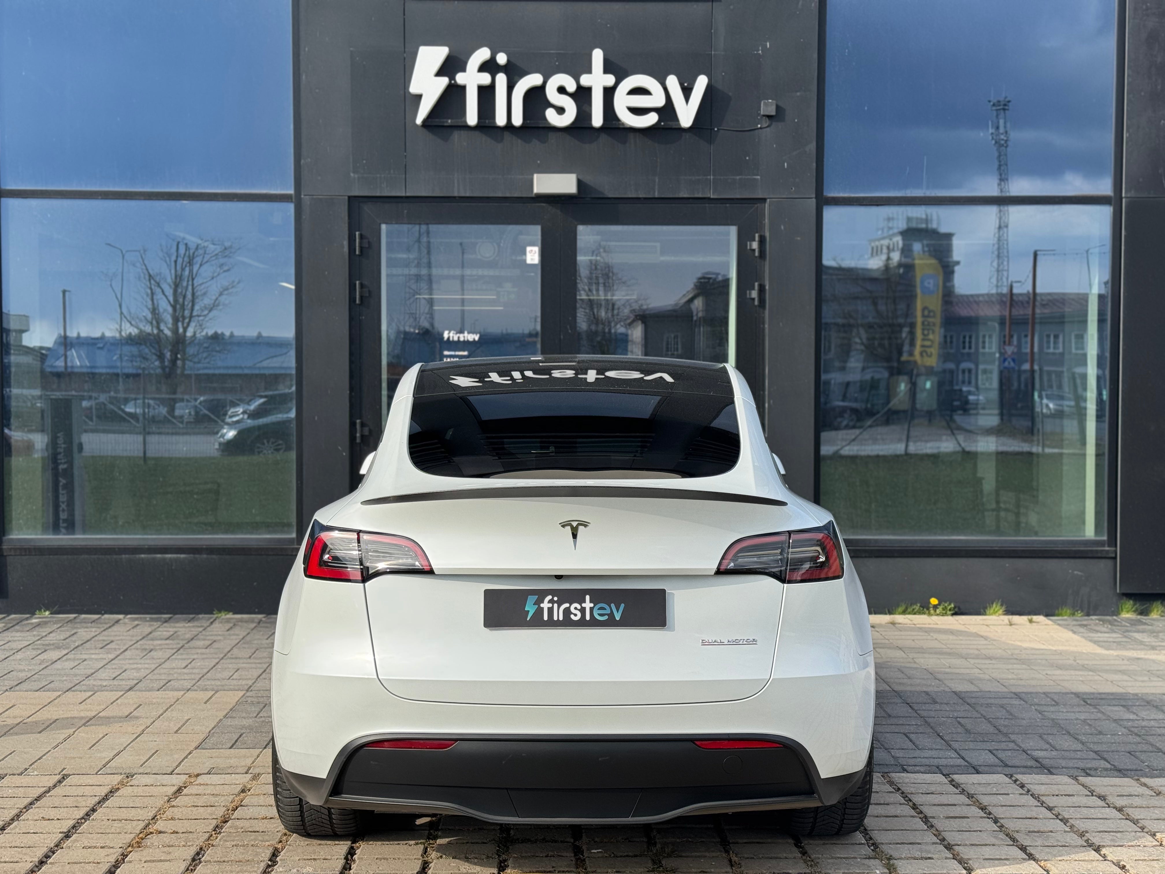 Tesla Model Y Performance 2022