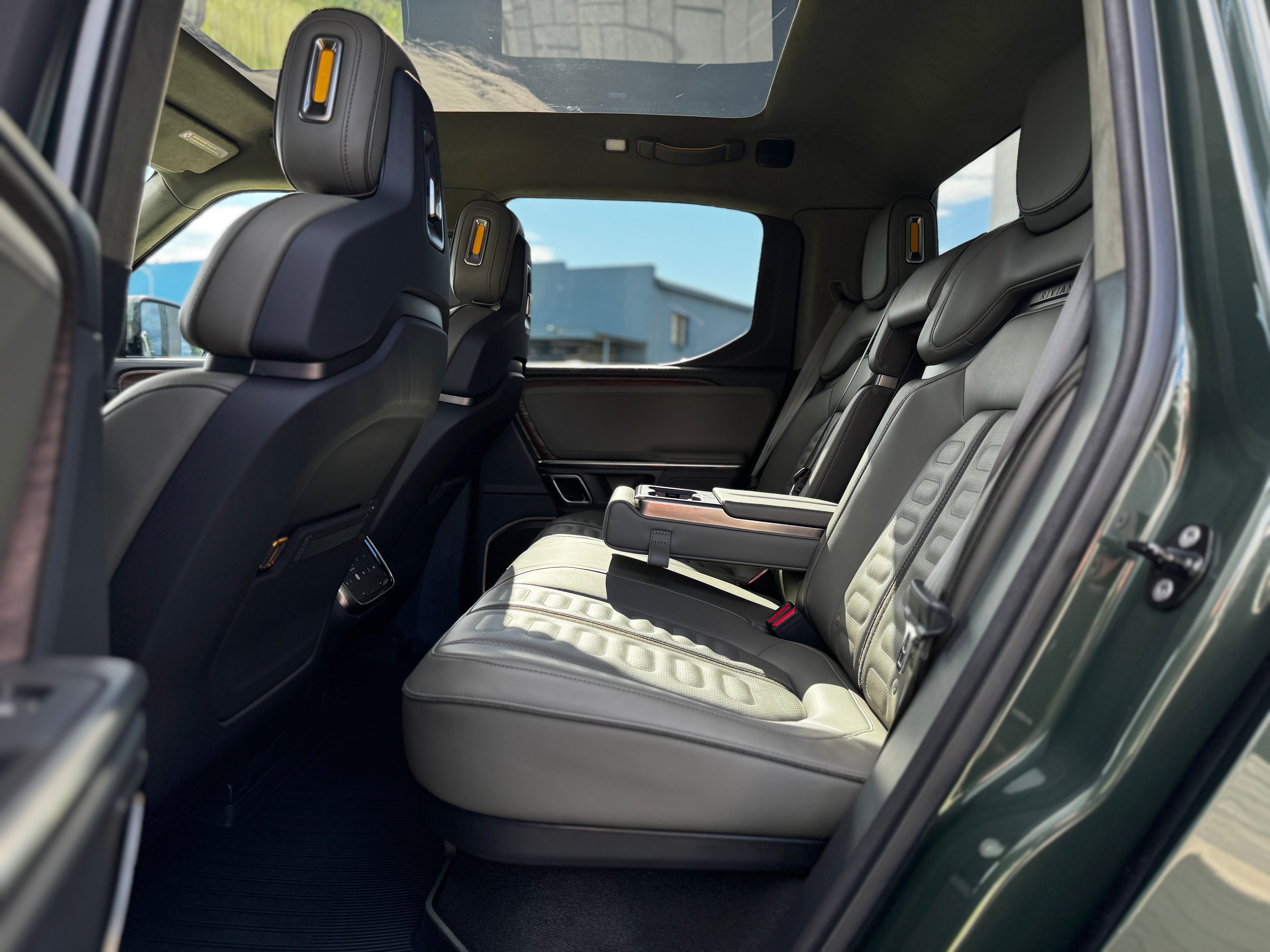 Rivian R1T Adventure Package