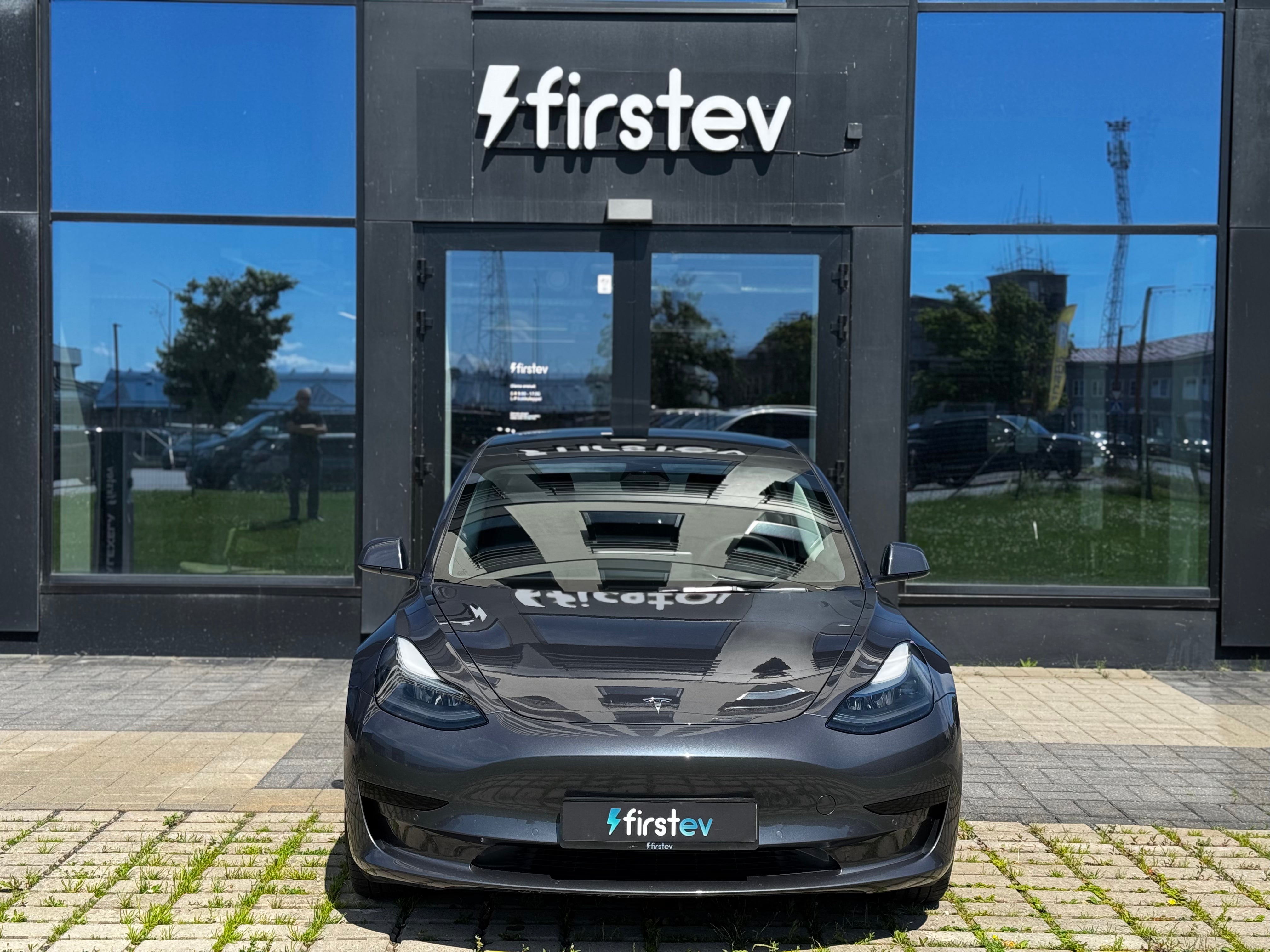Tesla Model 3 Standard Range 2022