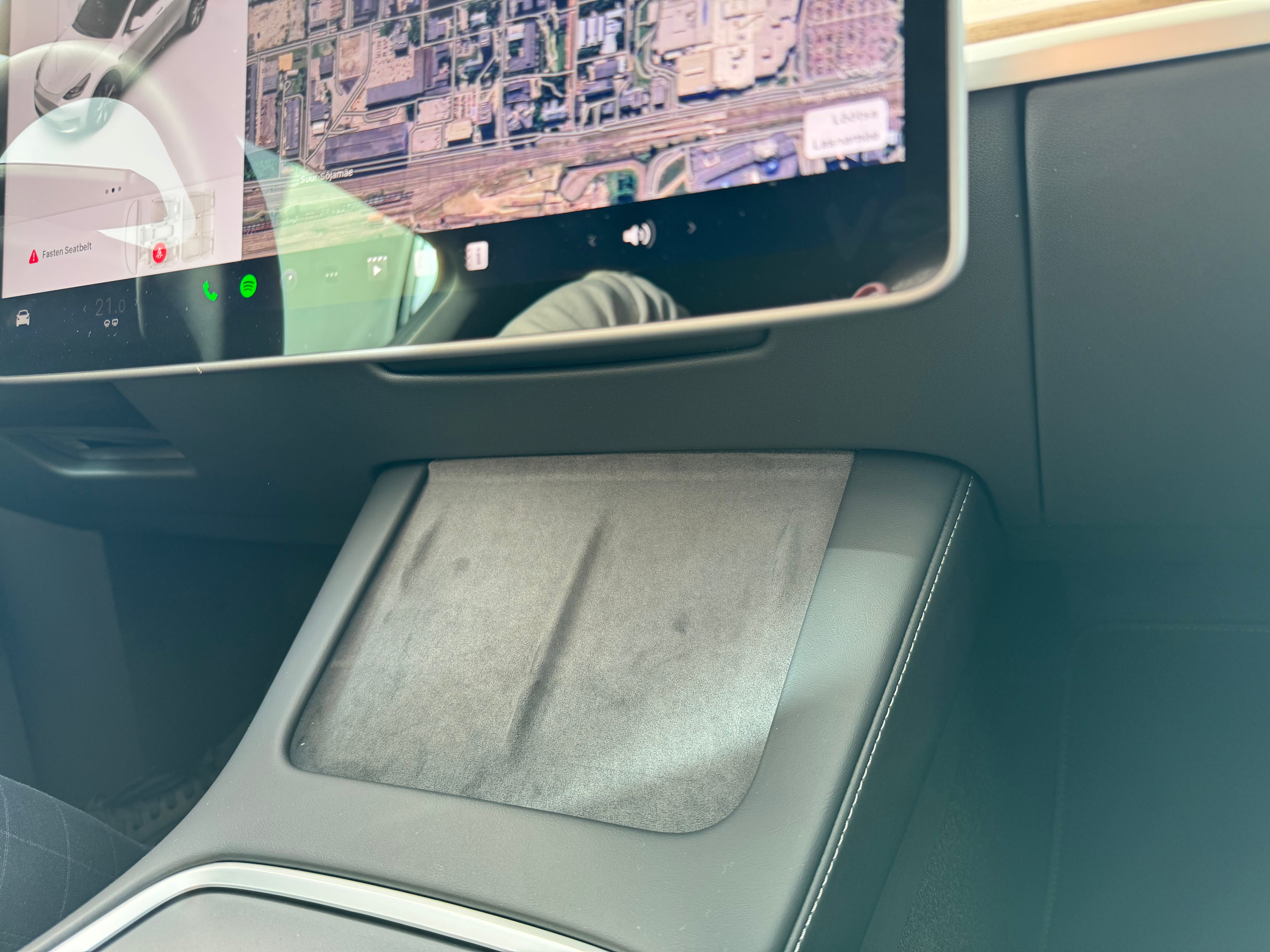 Tesla Model Y Long Range 2024