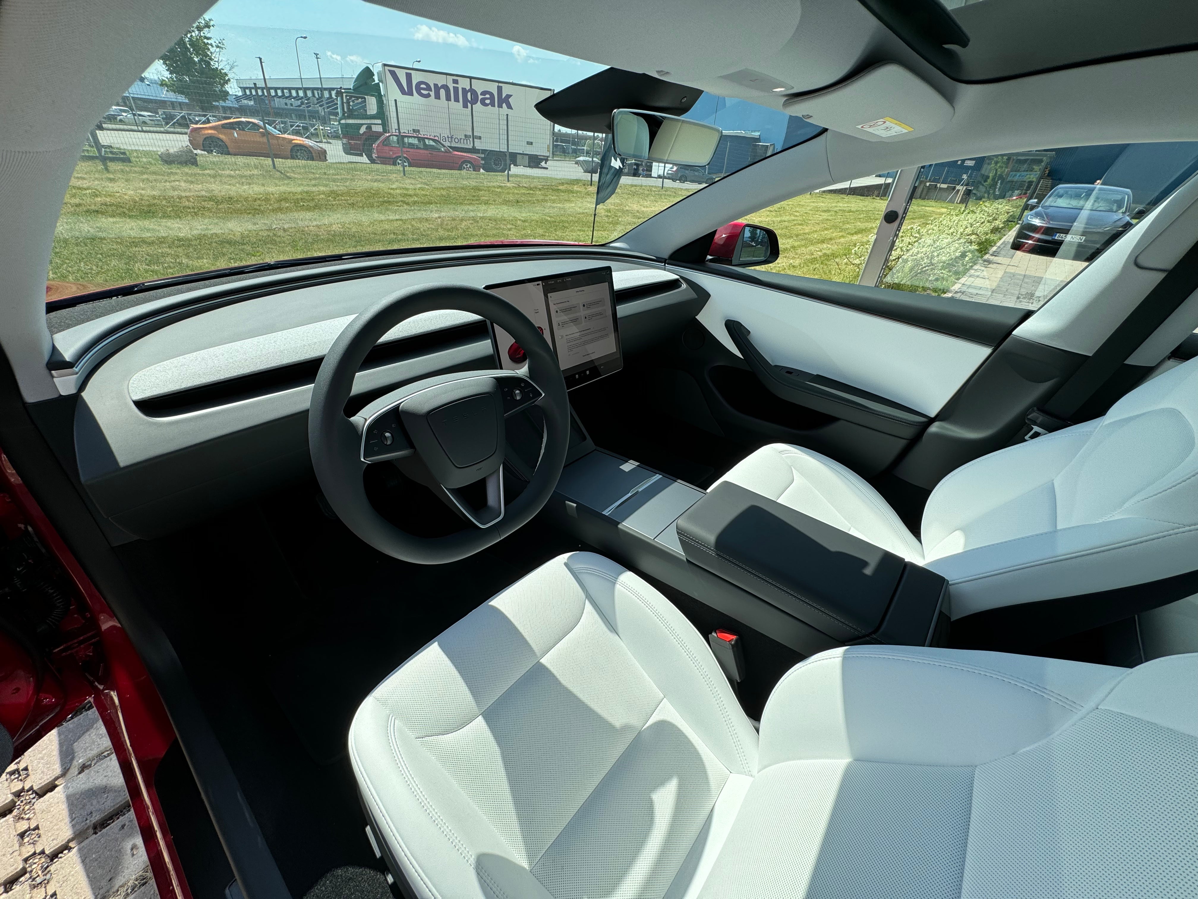 Tesla Model 3 Long Range 2024