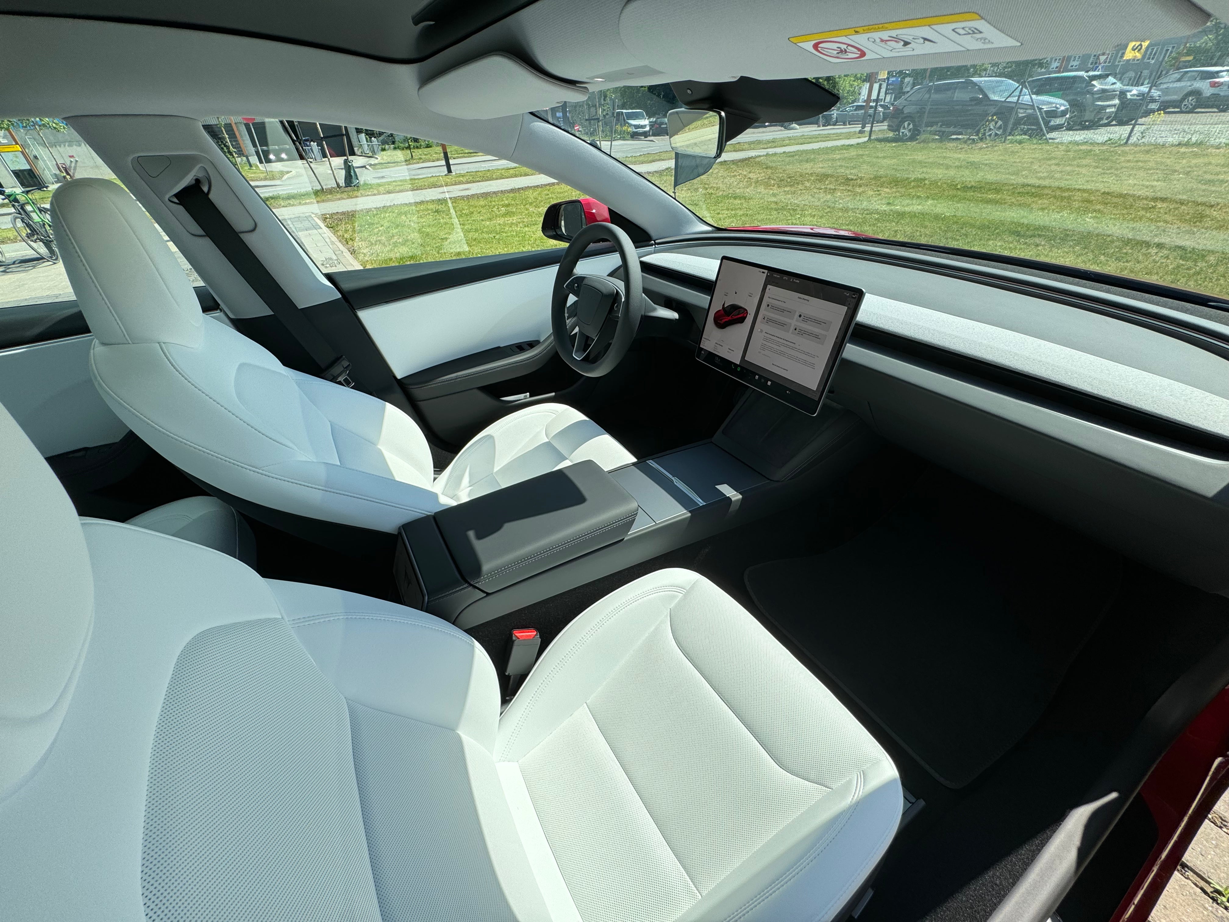 Tesla Model 3 Long Range 2024