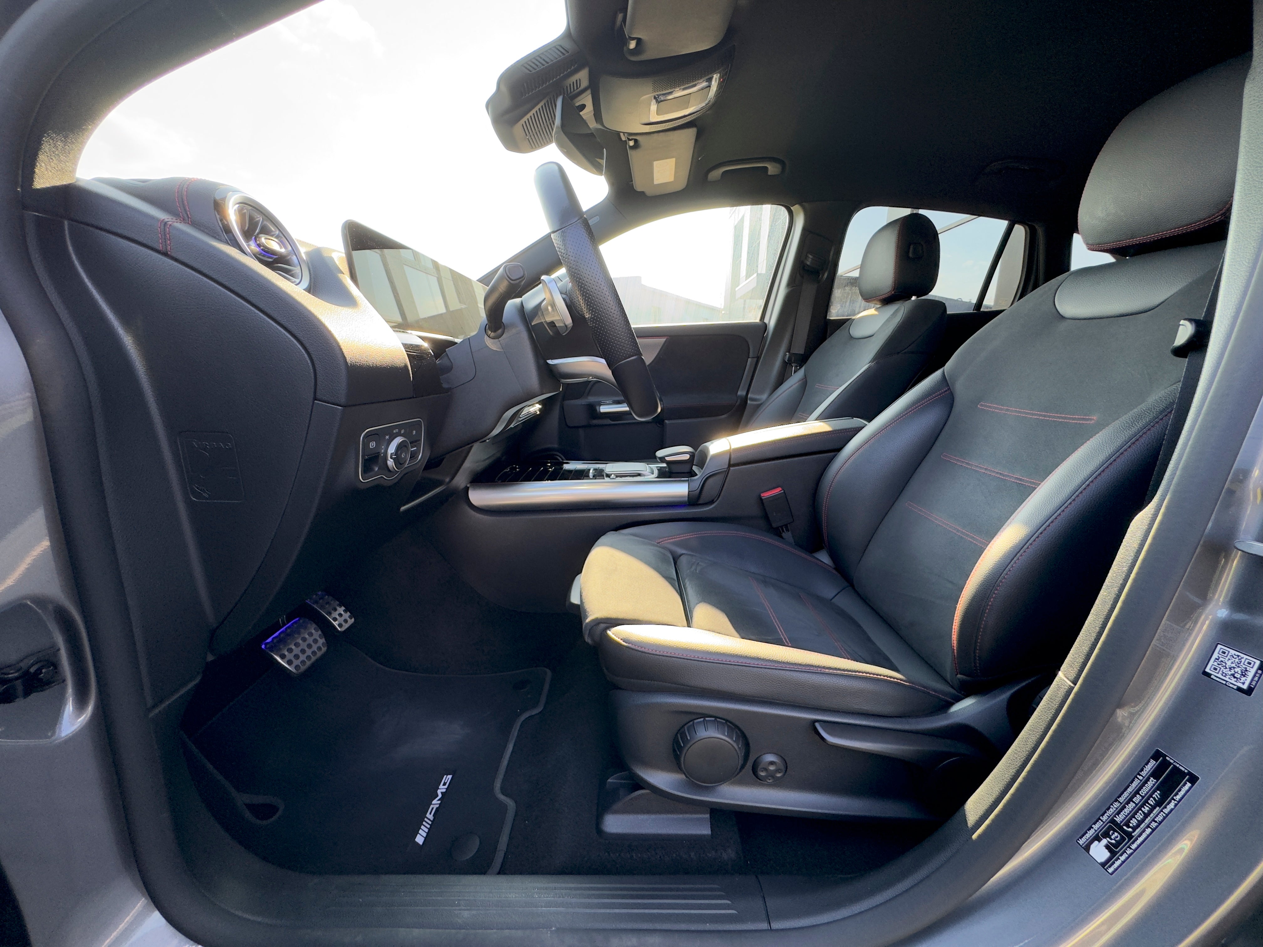 Mercedes-Benz EQA 250 AMG