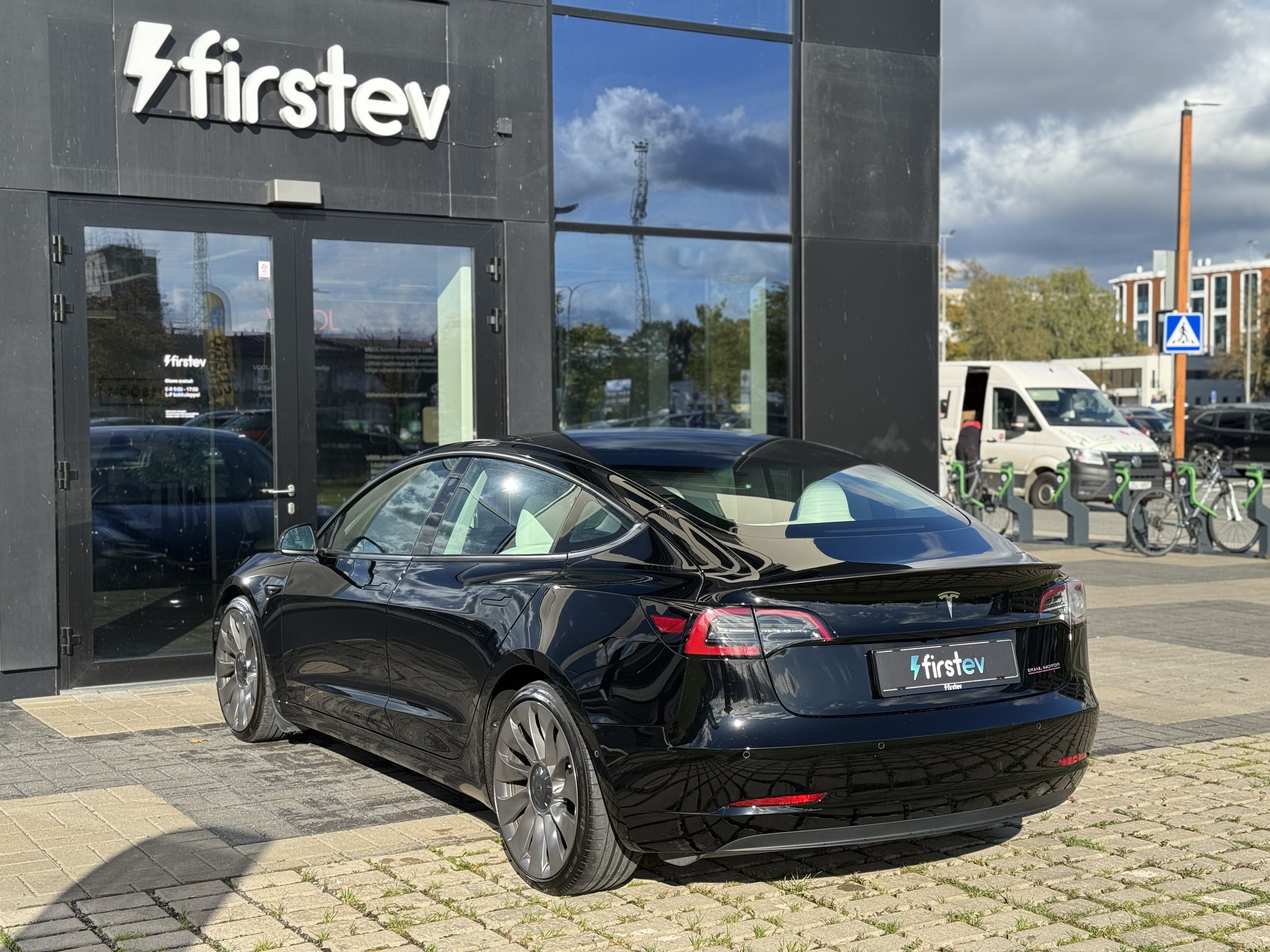 Tesla Model 3 Performance 2021