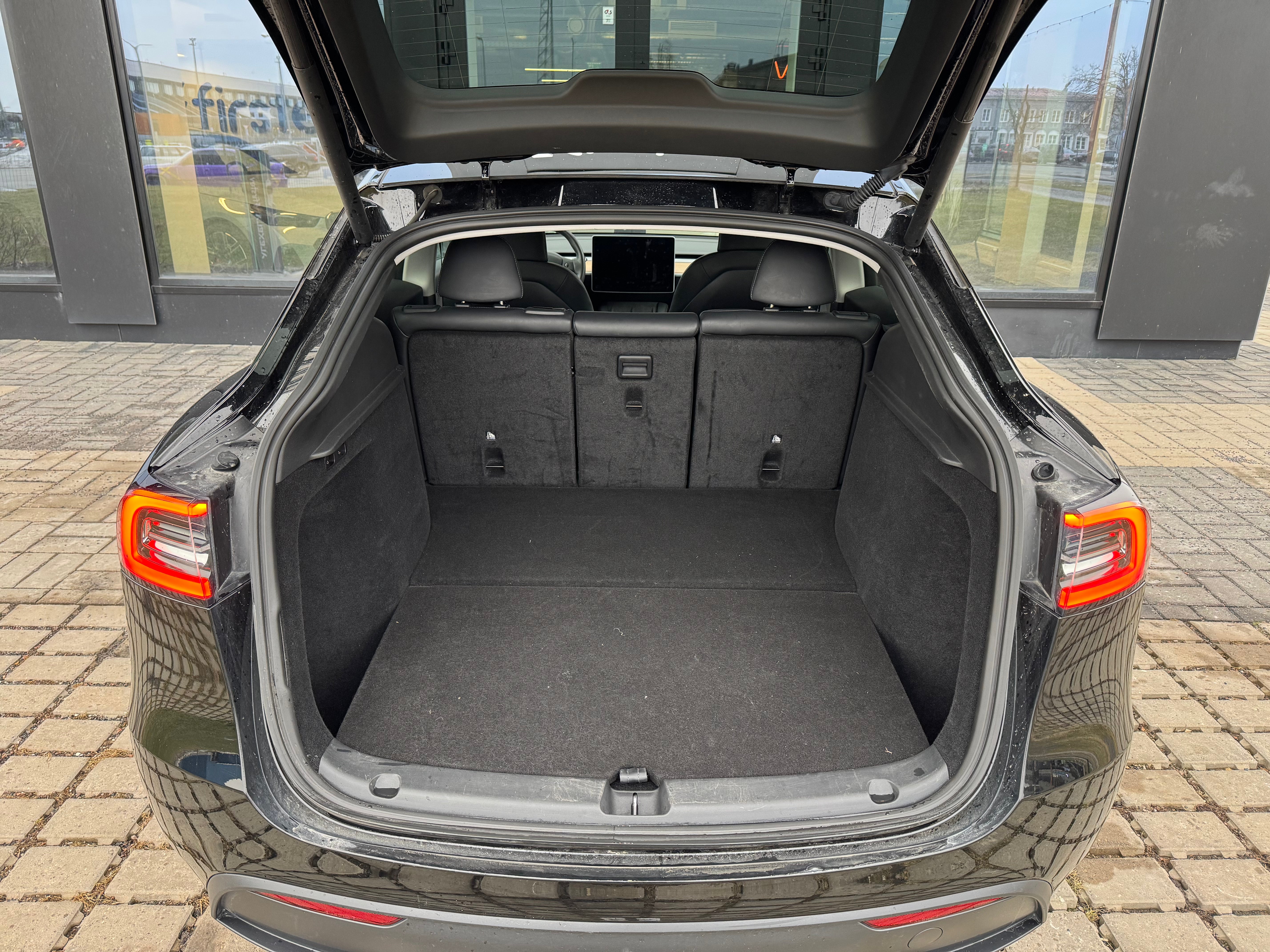Tesla Model Y Performance 2022