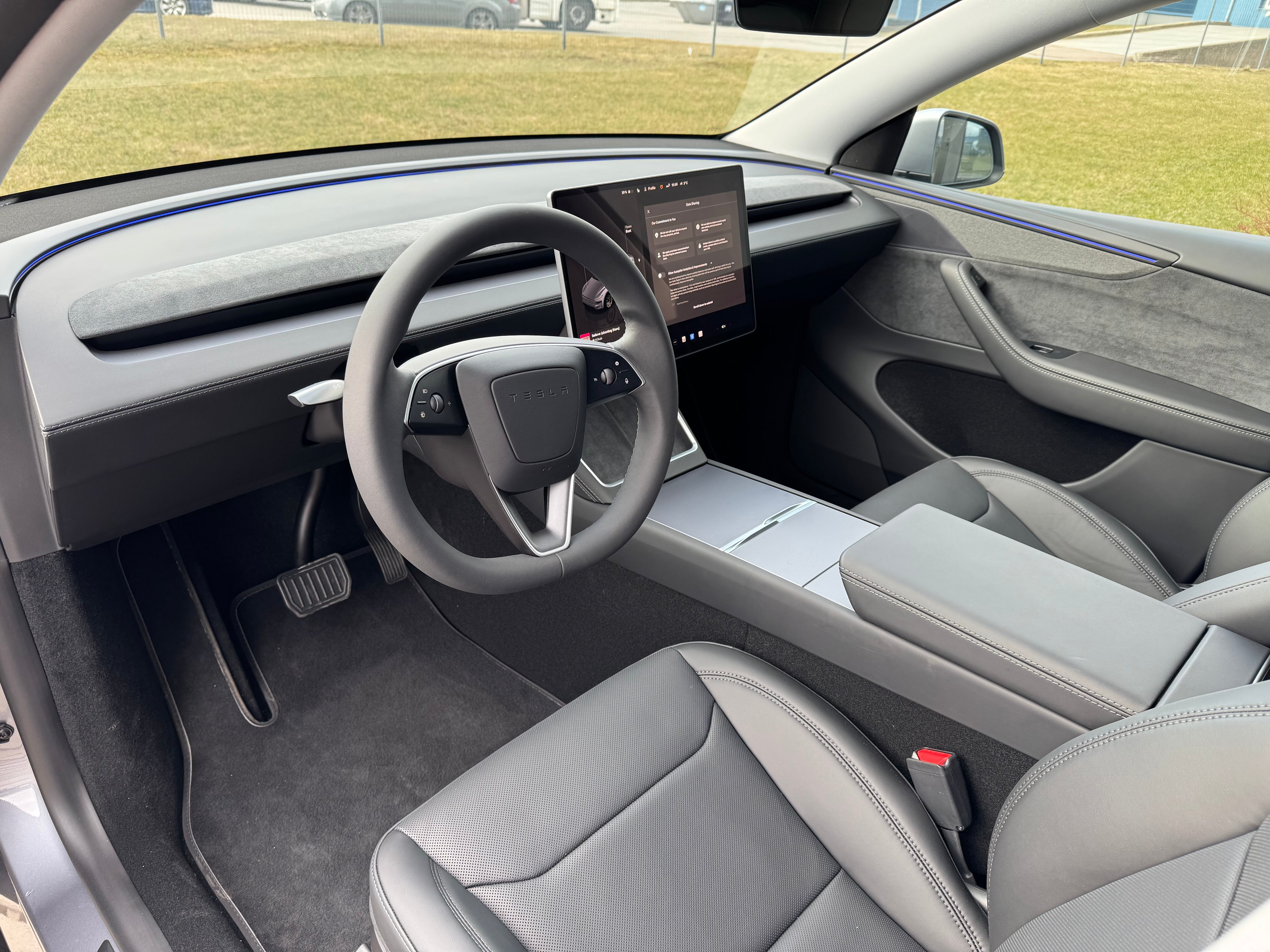 Tesla Model Y Juniper 2025