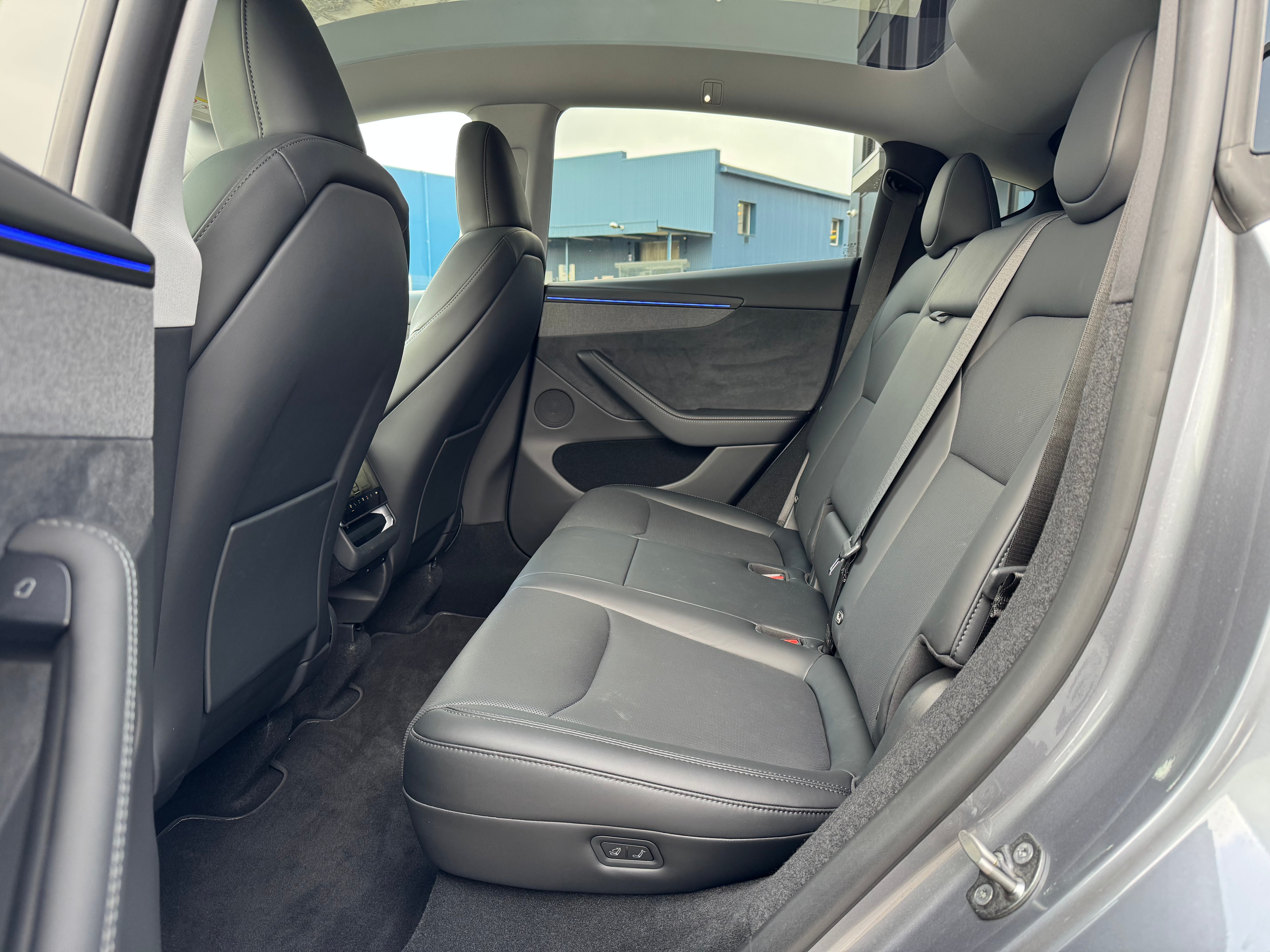 Tesla Model Y Juniper 2025