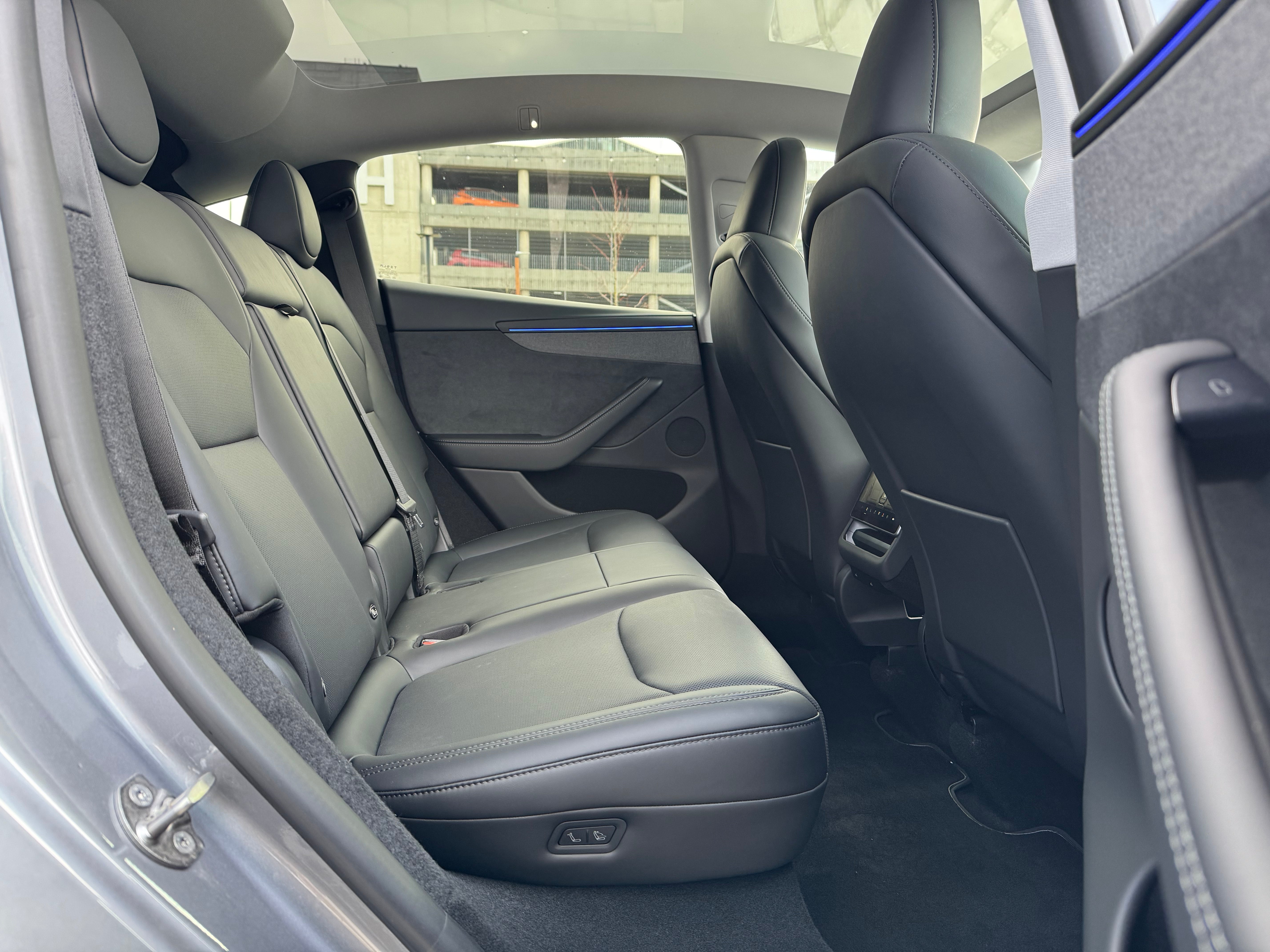 Tesla Model Y Juniper 2025