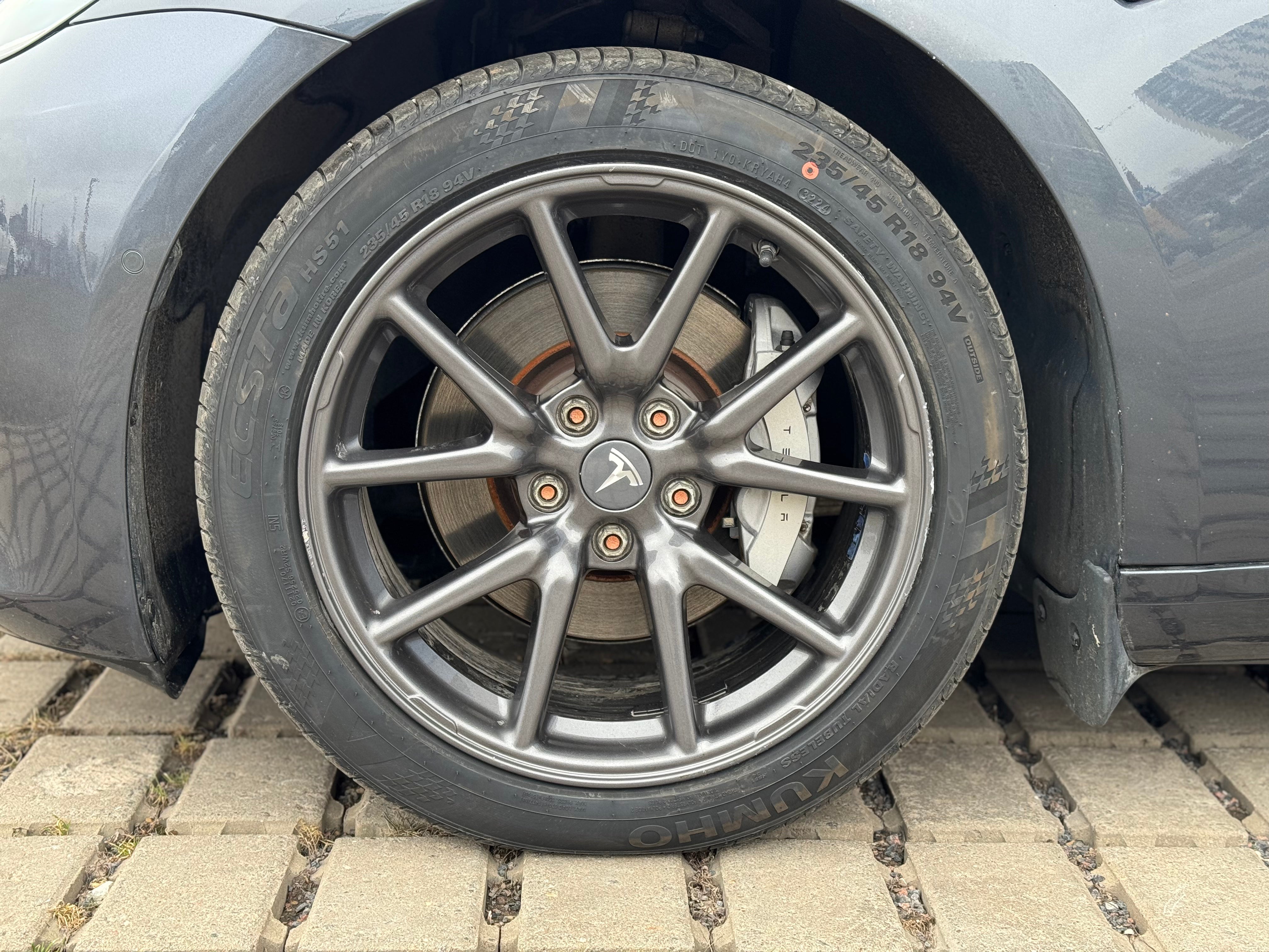 Tesla Model 3 Long Range 2021