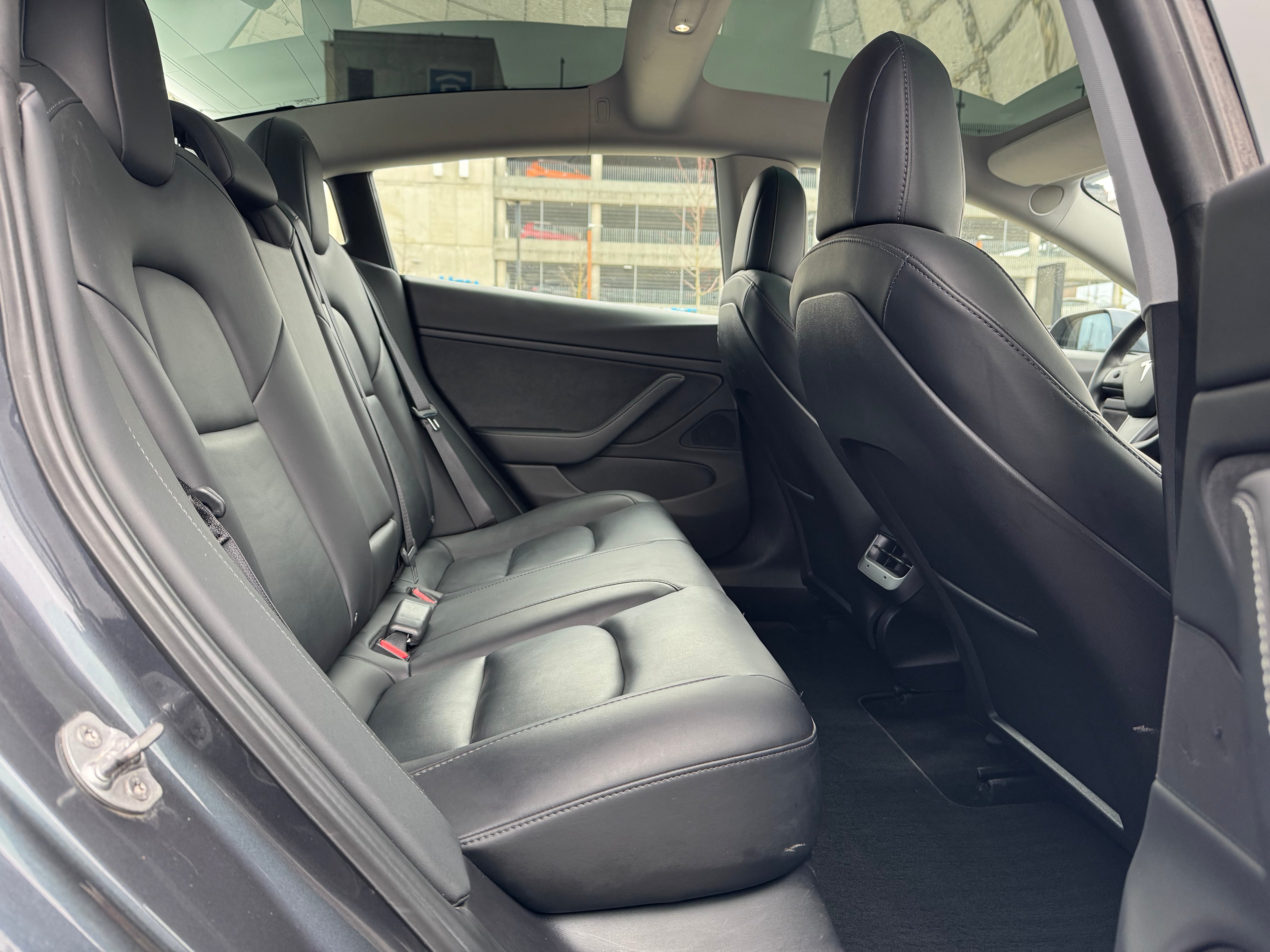 Tesla Model 3 Long Range 2021