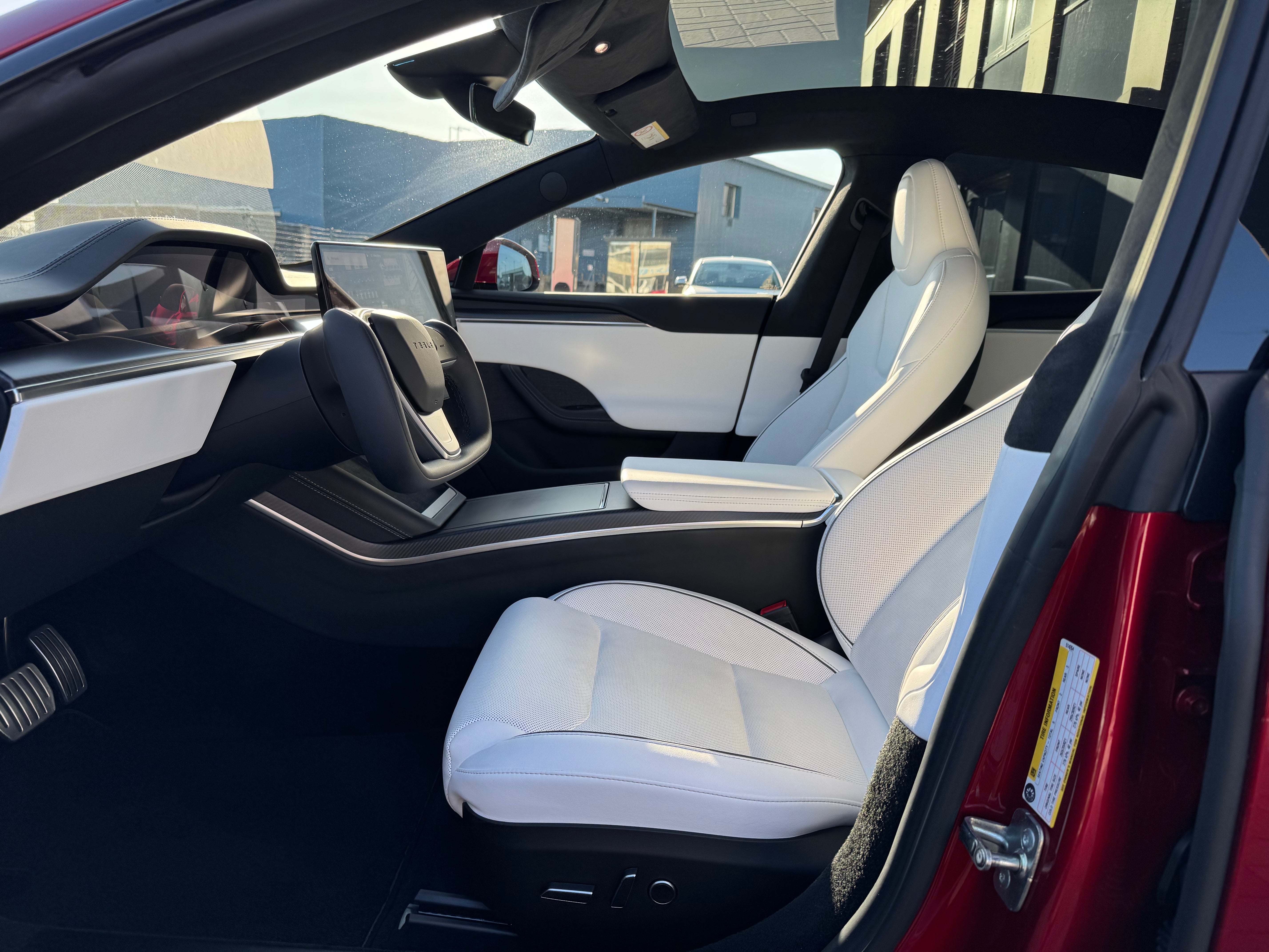 Tesla Model S Plaid