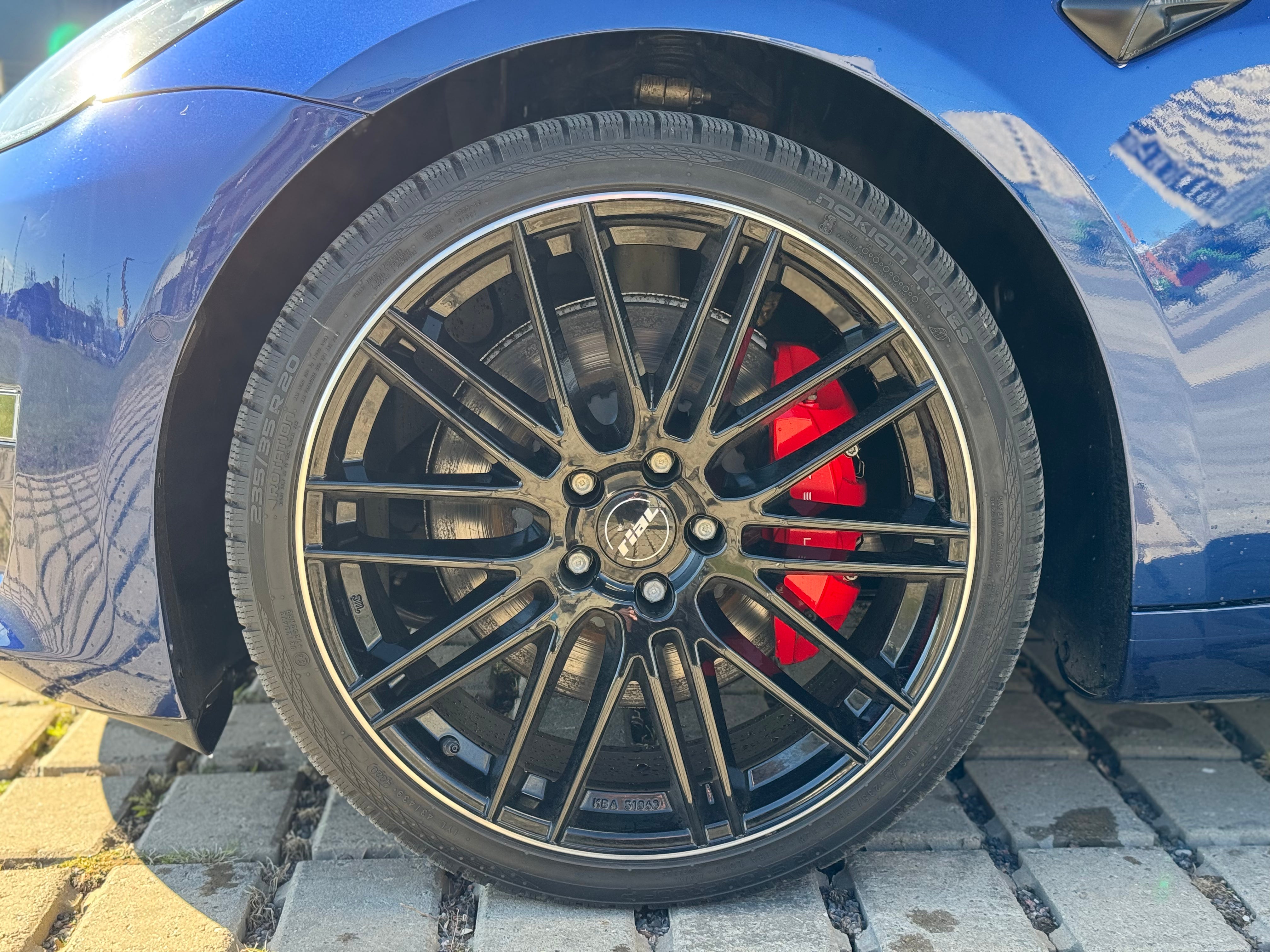 Tesla Model 3 Performance