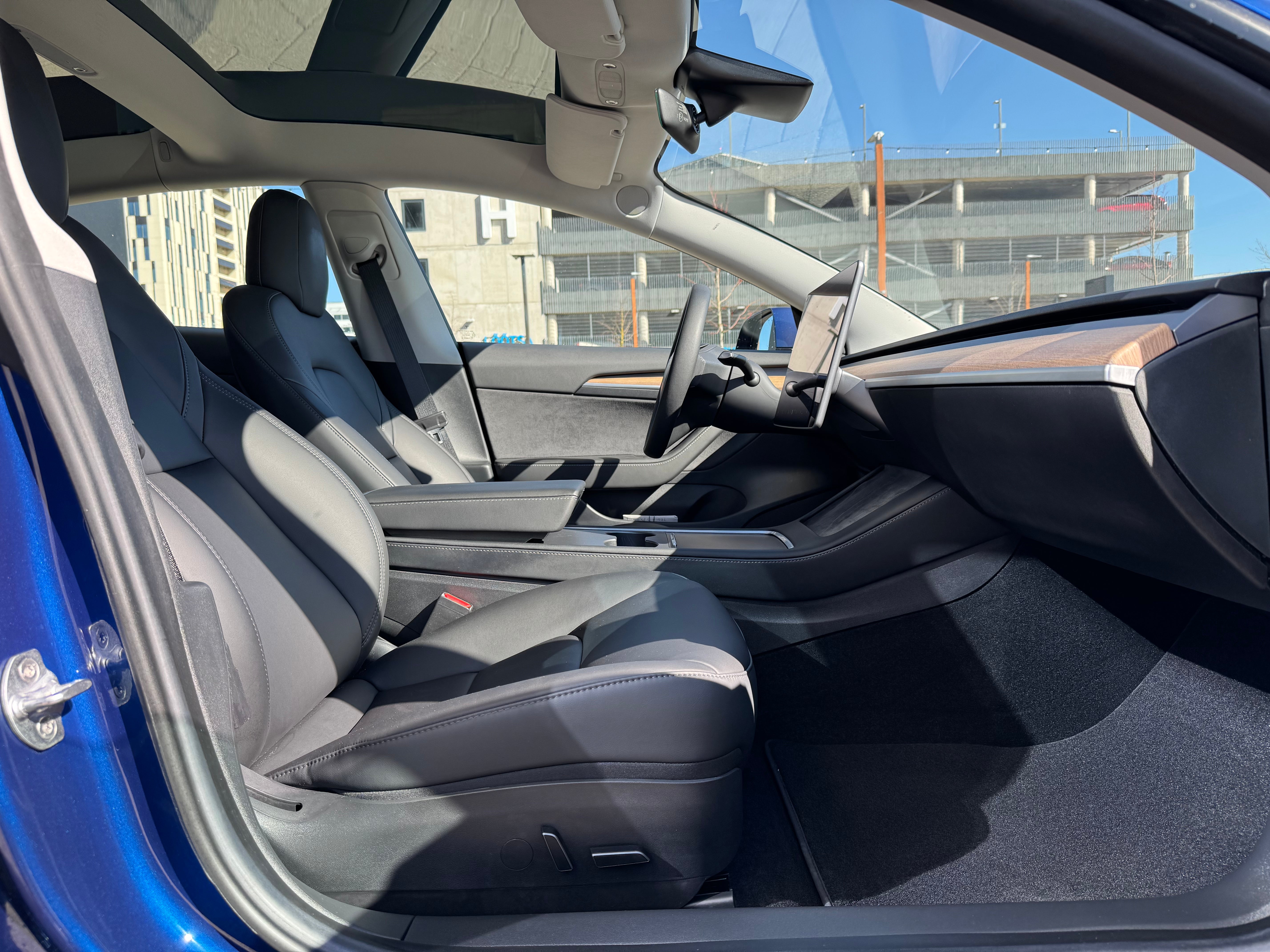 Tesla Model 3 Performance