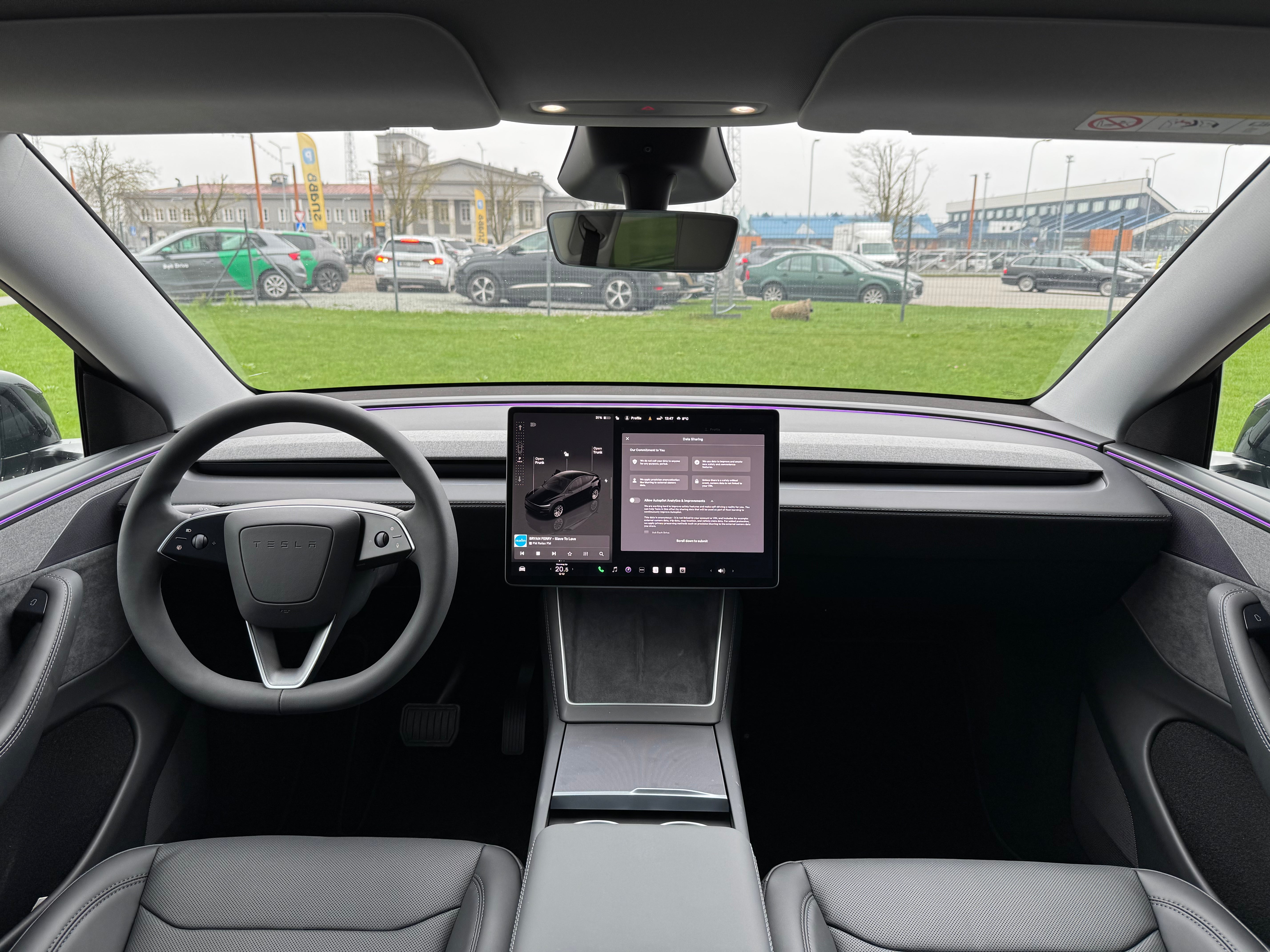 Tesla Model Y Long Range 2025
