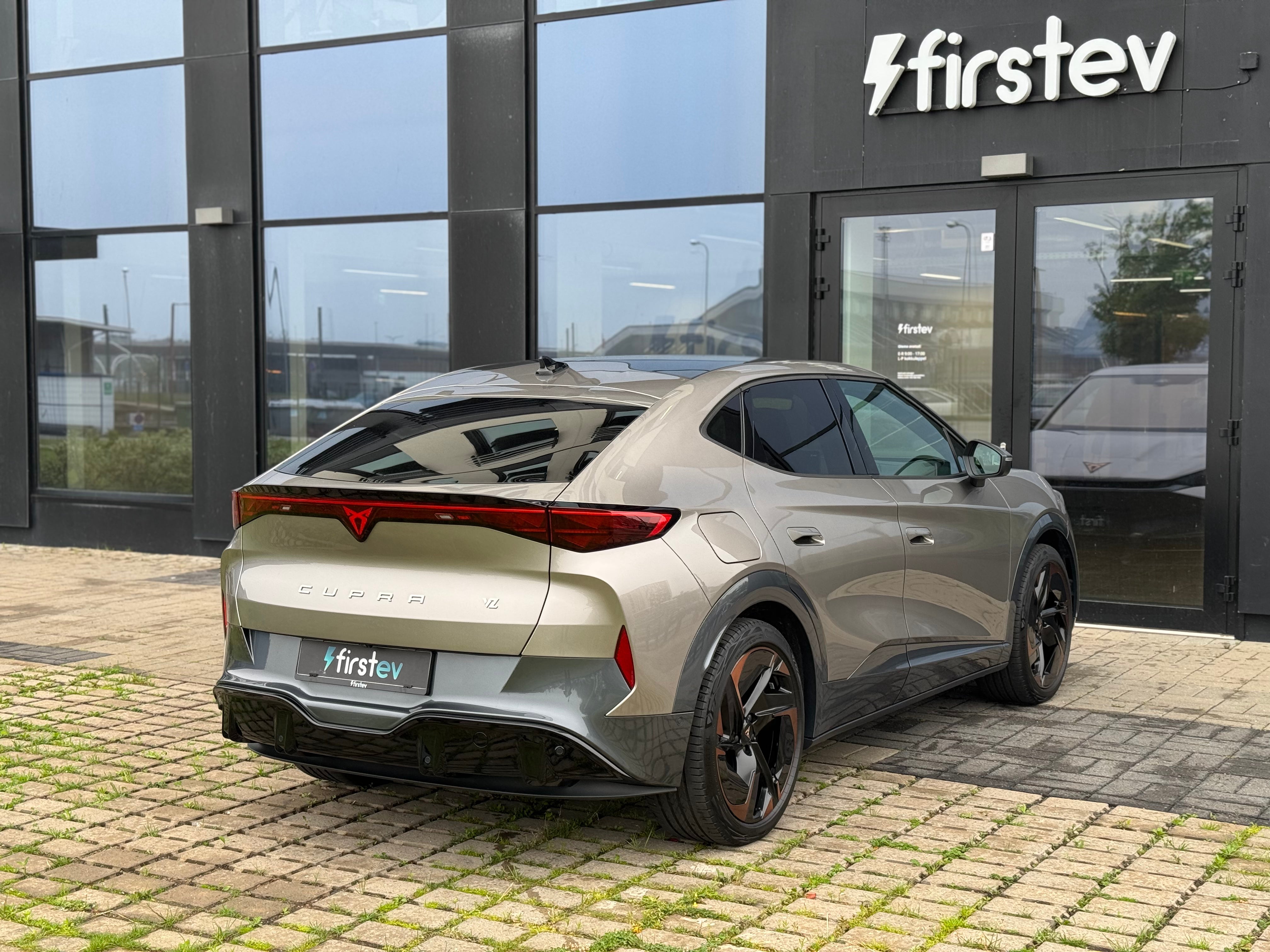 Cupra Tavascan VZ Plus