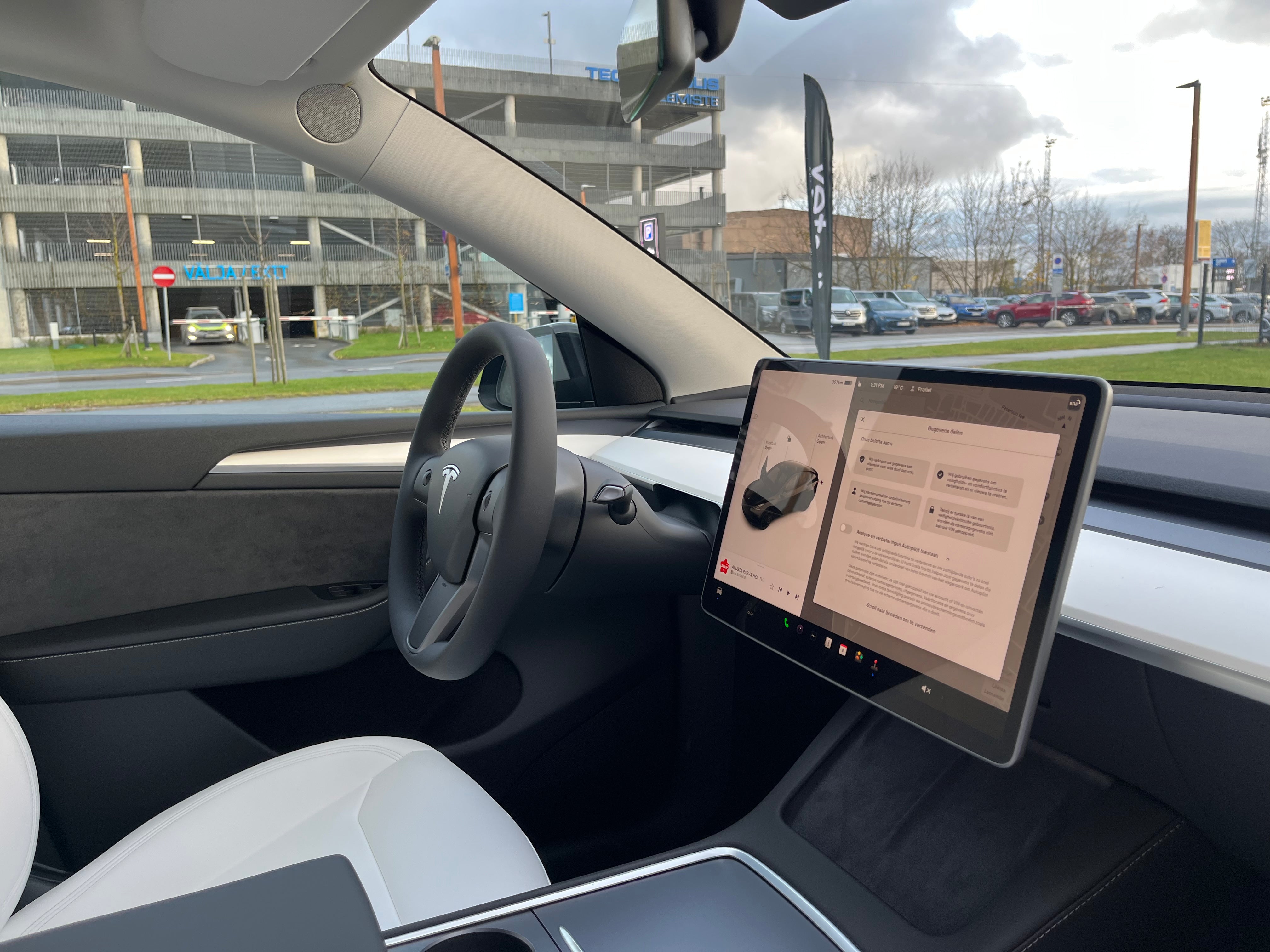 Tesla Model Y Performance 2024