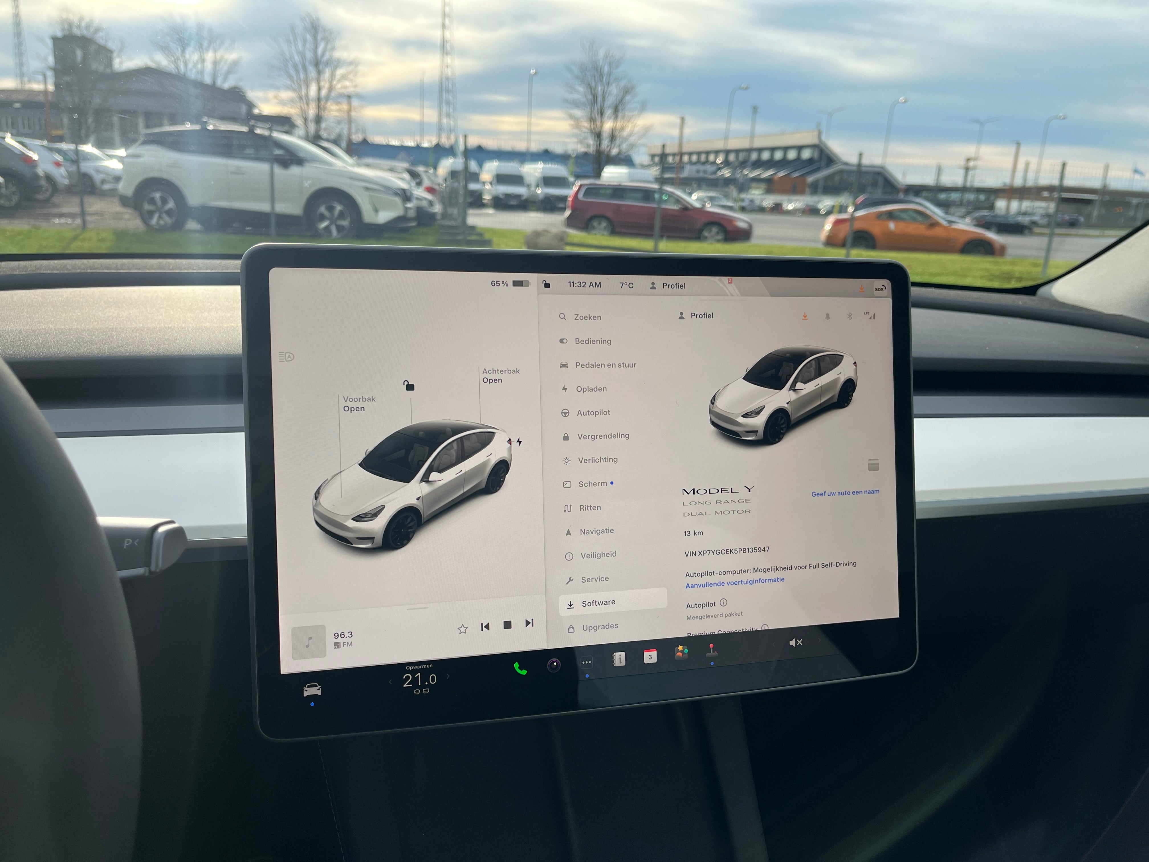 Tesla Model Y Long Range 2024