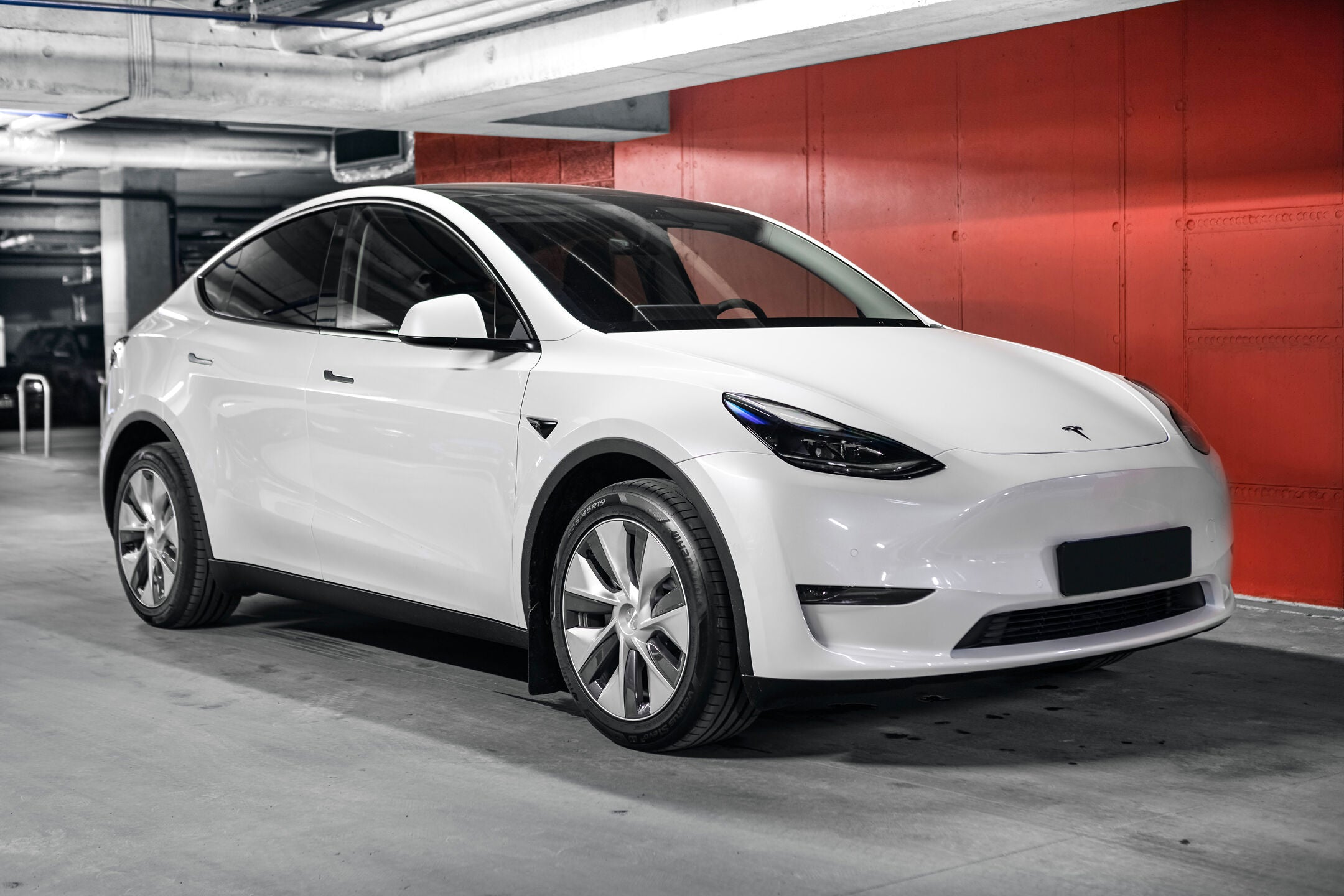 Tesla Model Y Standard Range 2023