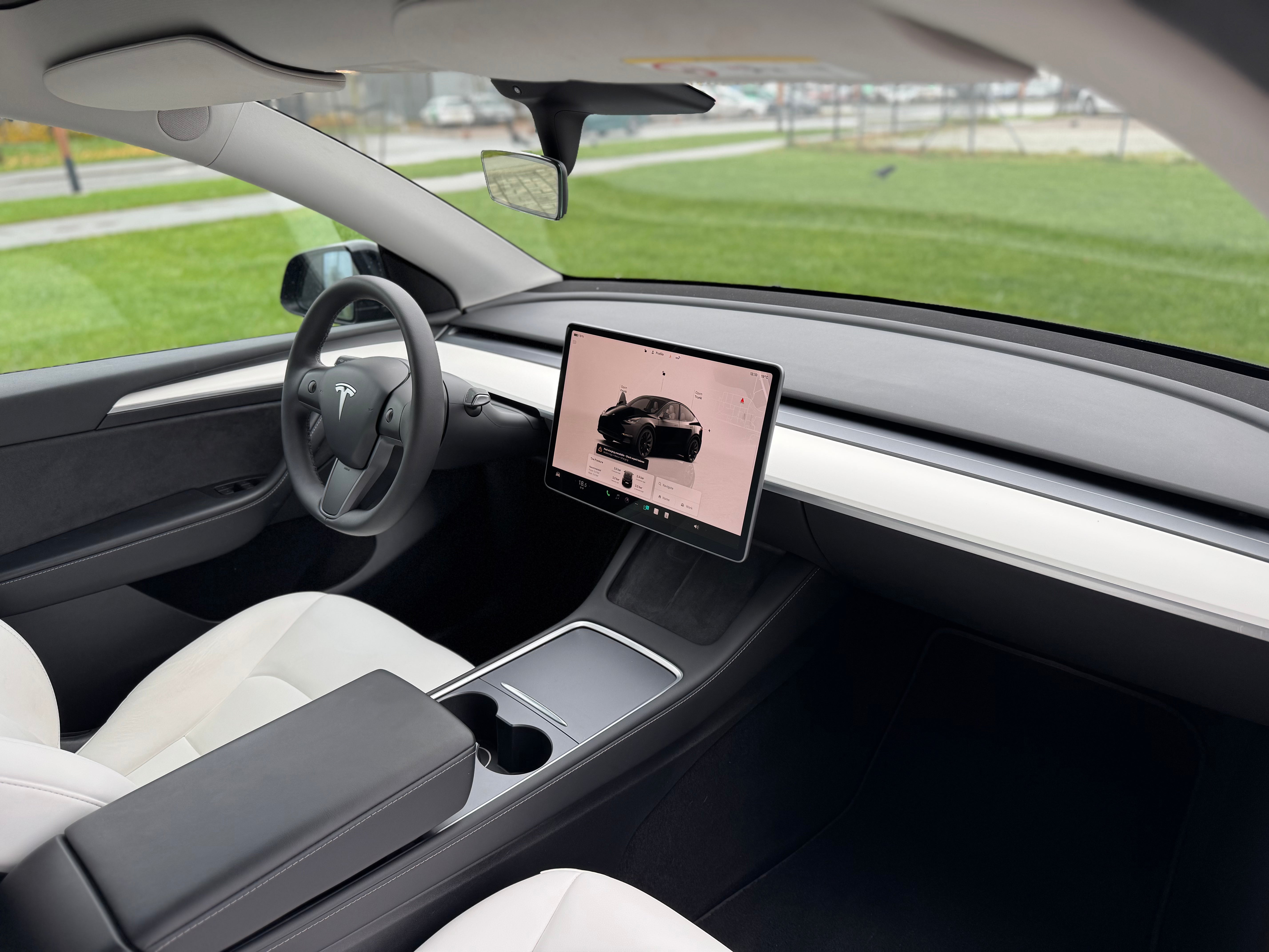 Tesla Model Y Long Range 2022