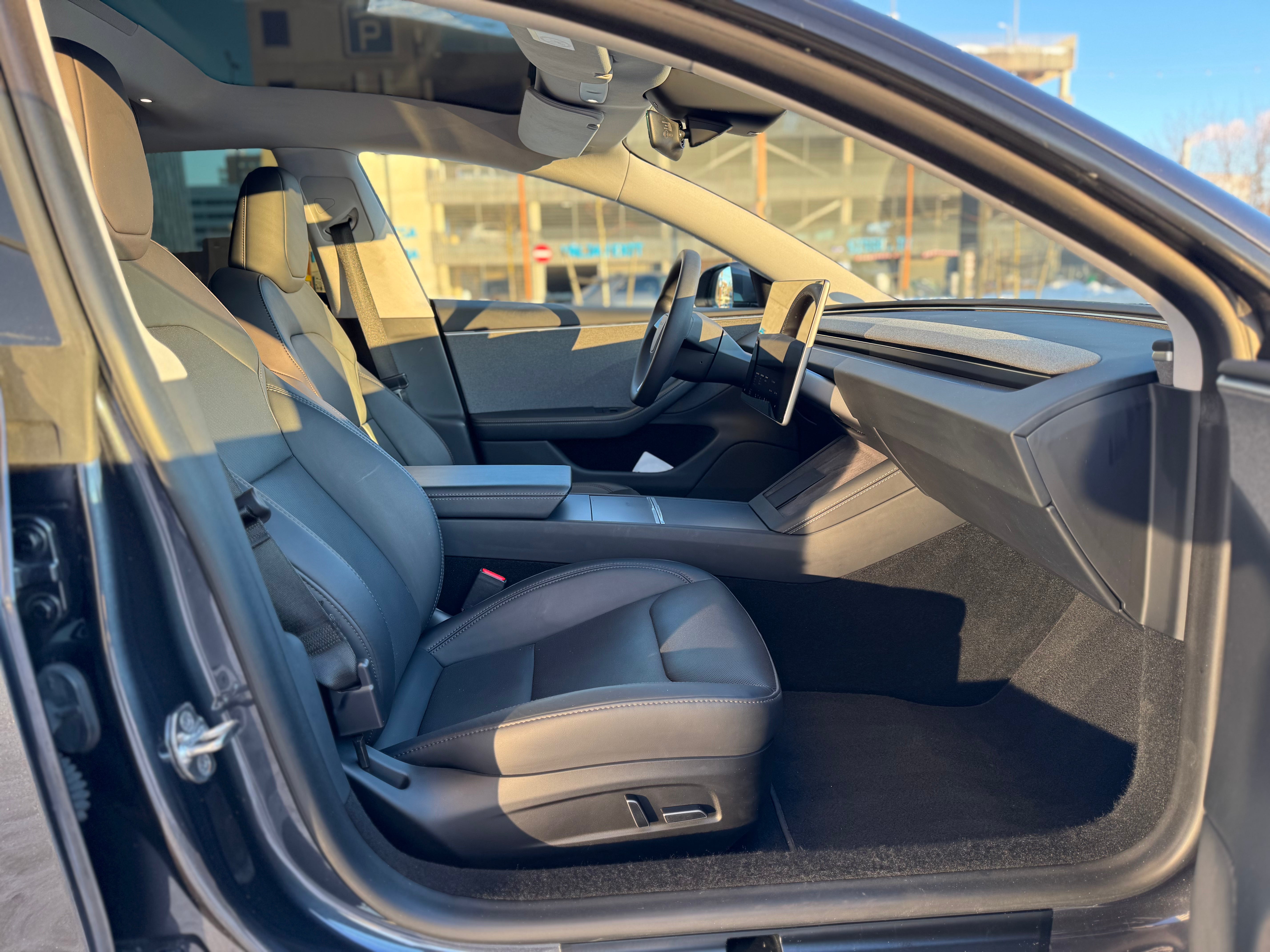 Tesla Model 3 Standard Range RWD