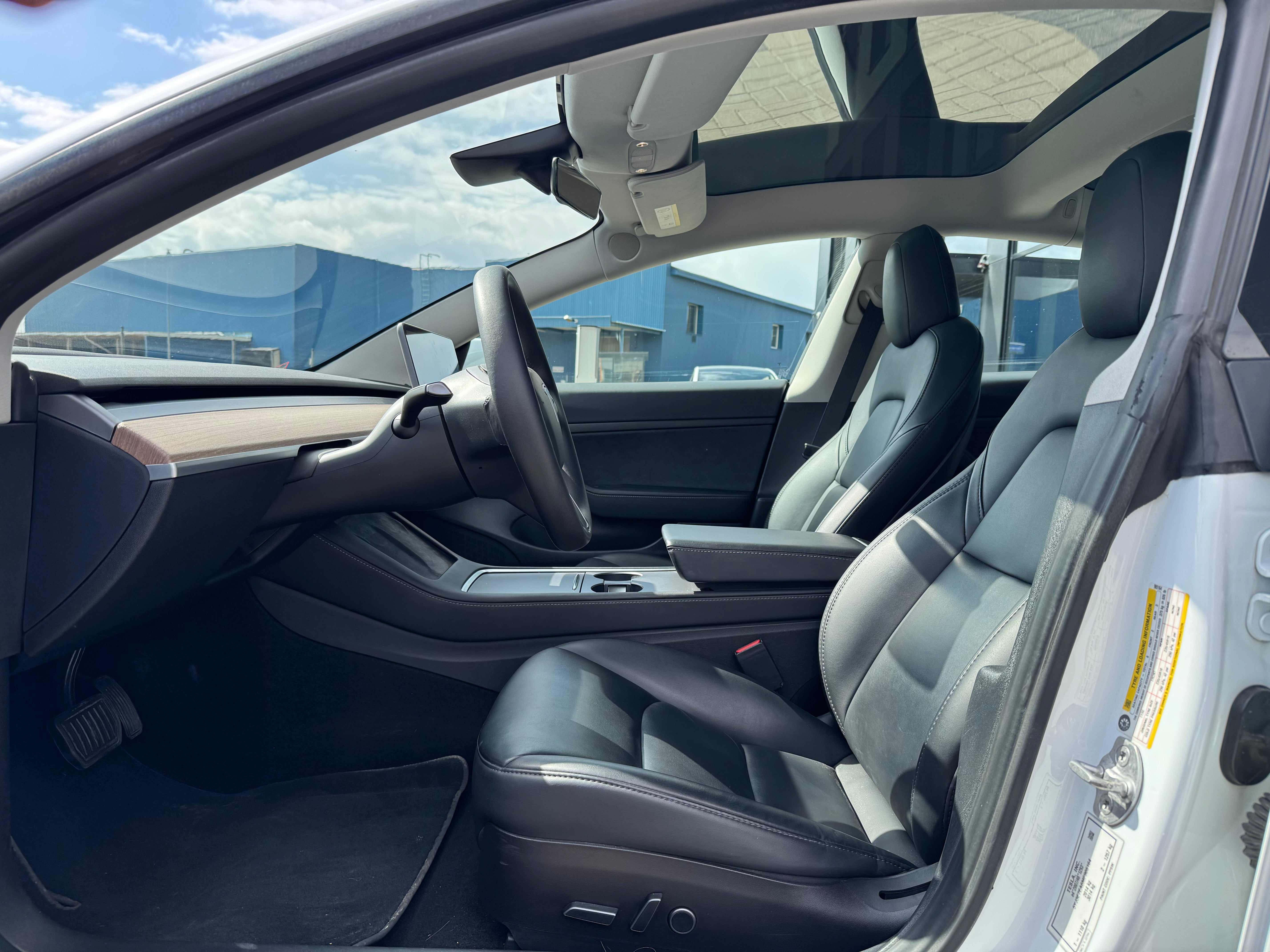 Tesla Model 3 Standard Range Plus 2021