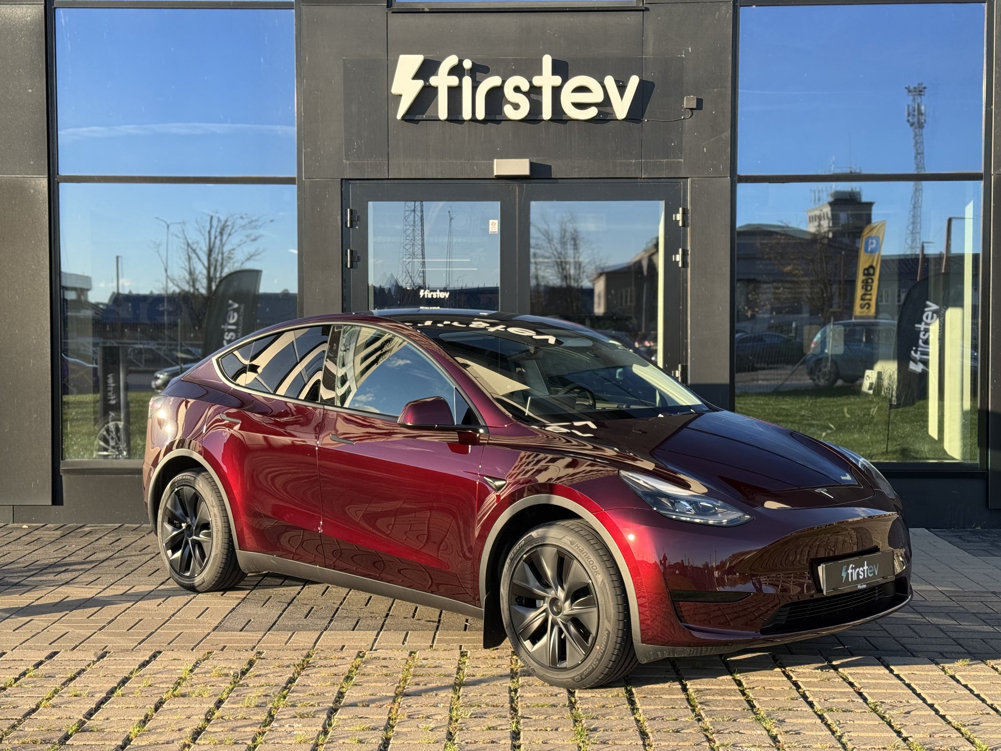 Tesla Model Y Long Range RWD 2024