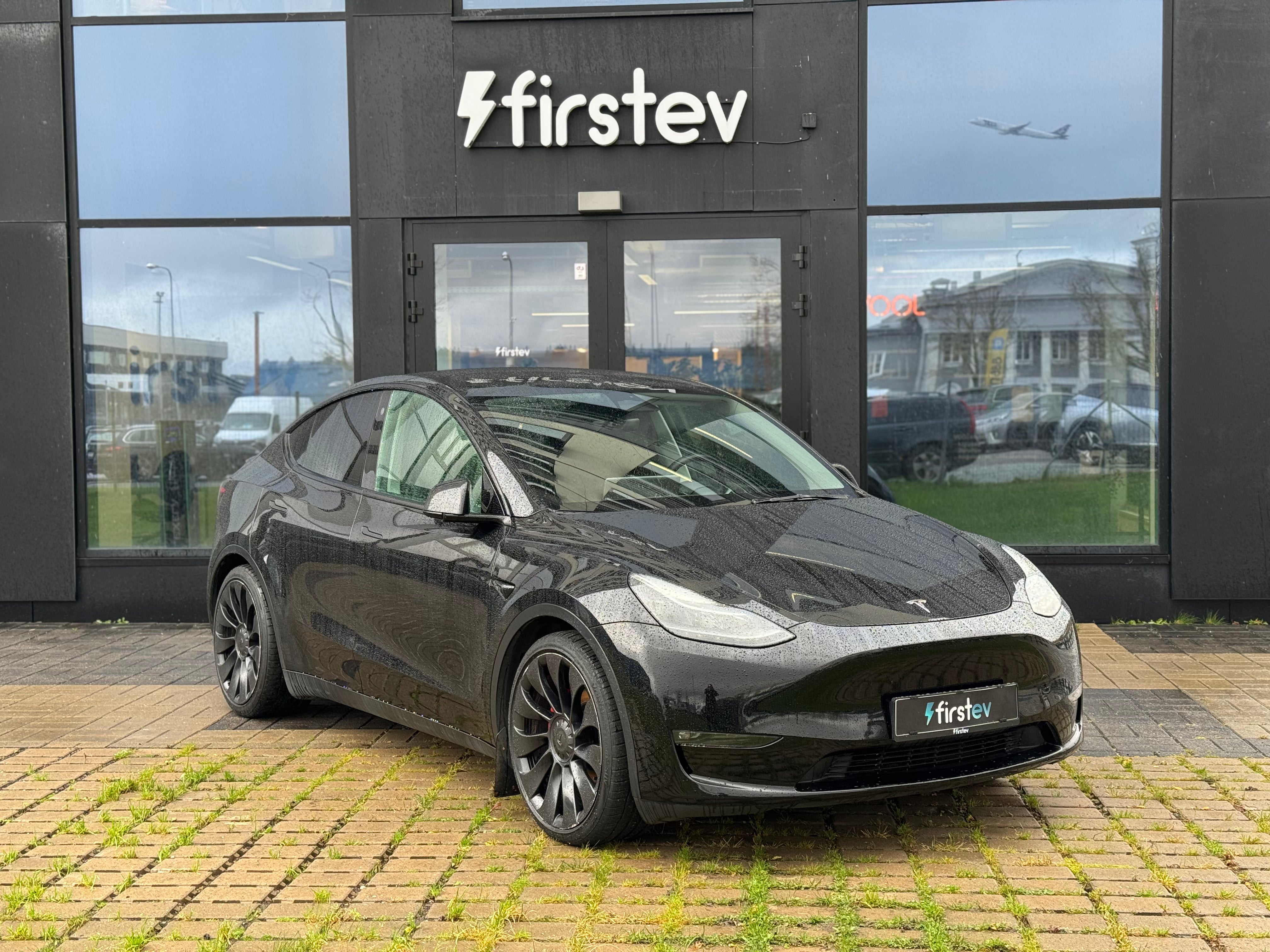 Tesla Model Y Performance 2022