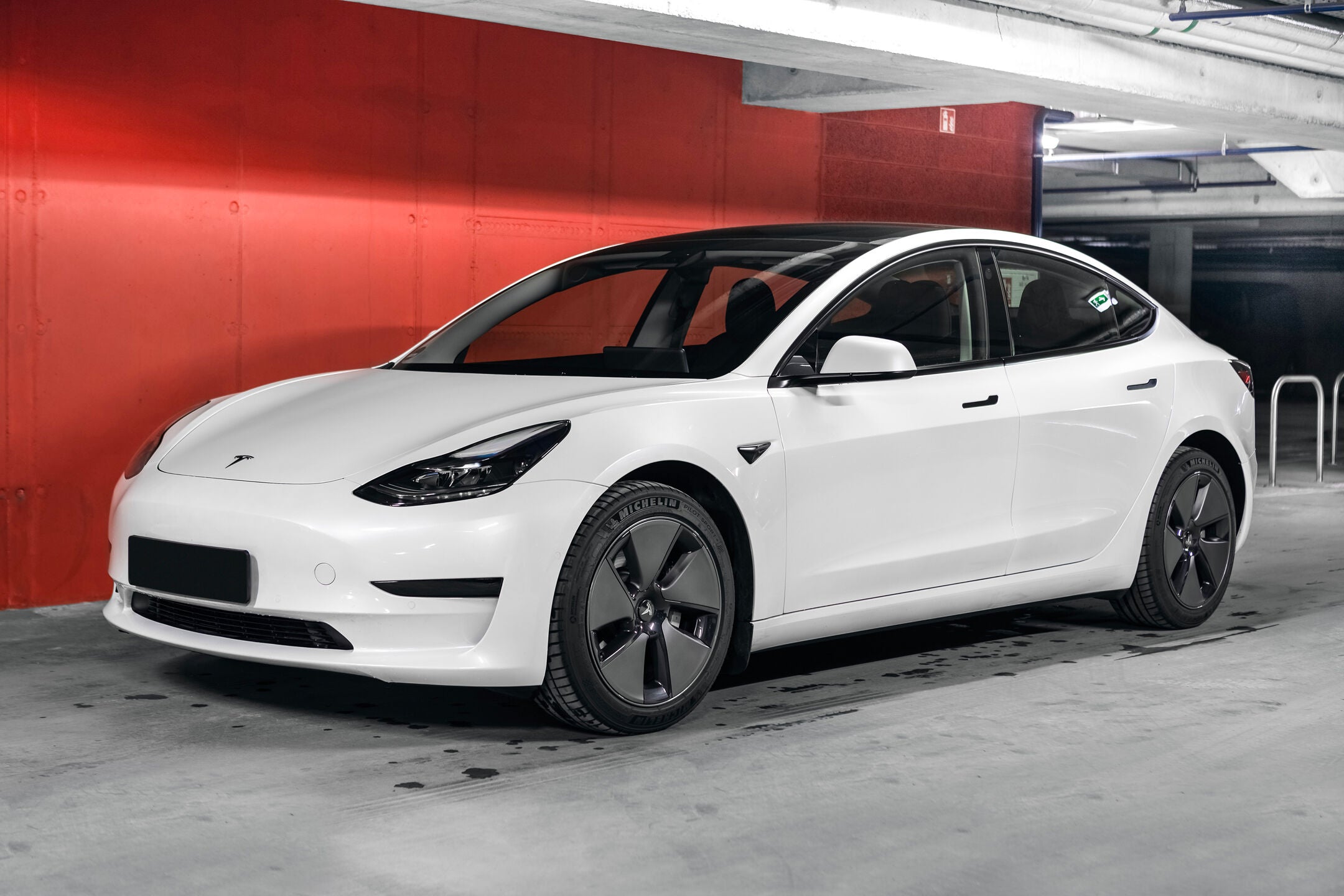 Tesla Model 3 Standard Range 2023